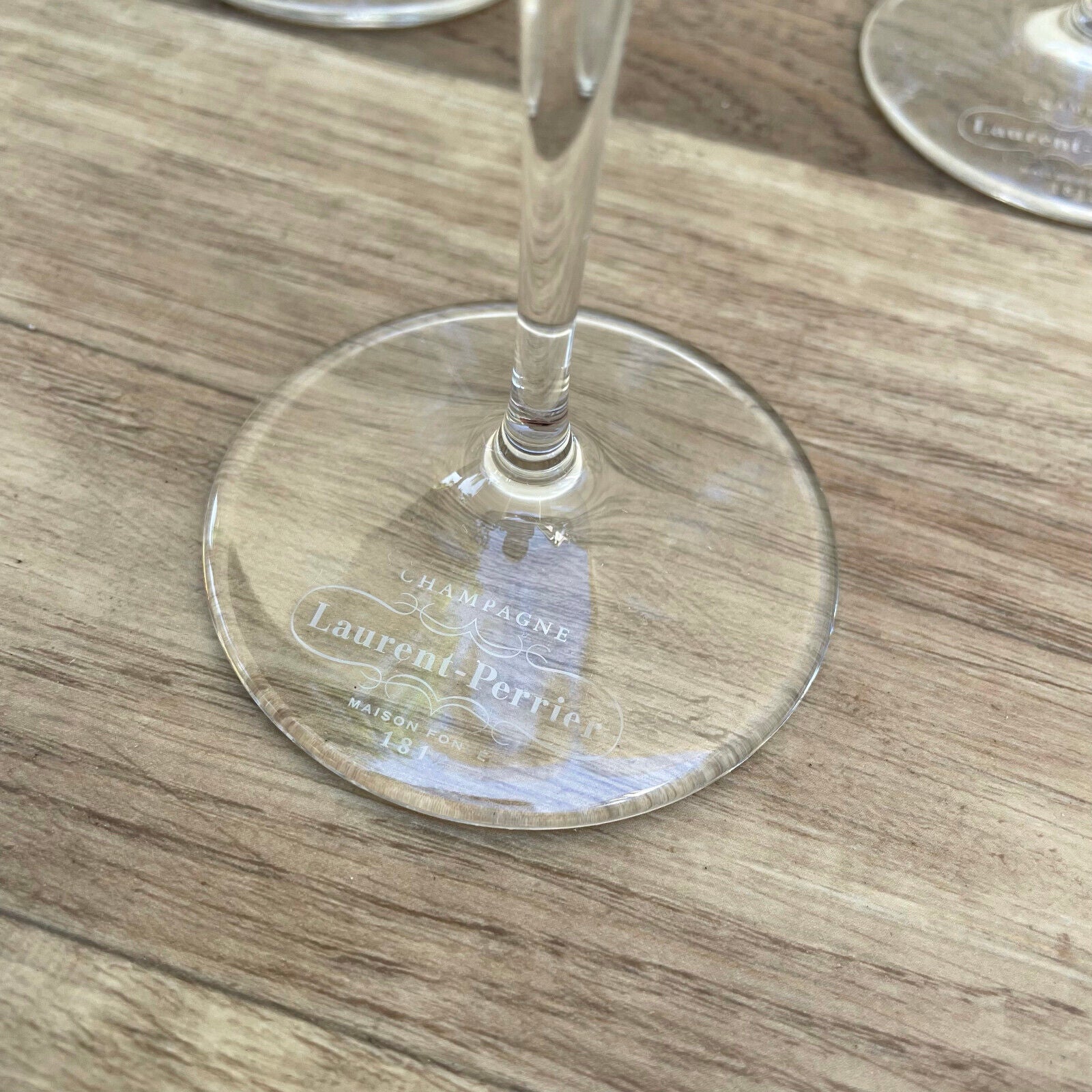 Nice set of 6 laurent perrier signed champagne flutes glasses 01122413 - Fleamarketfrance