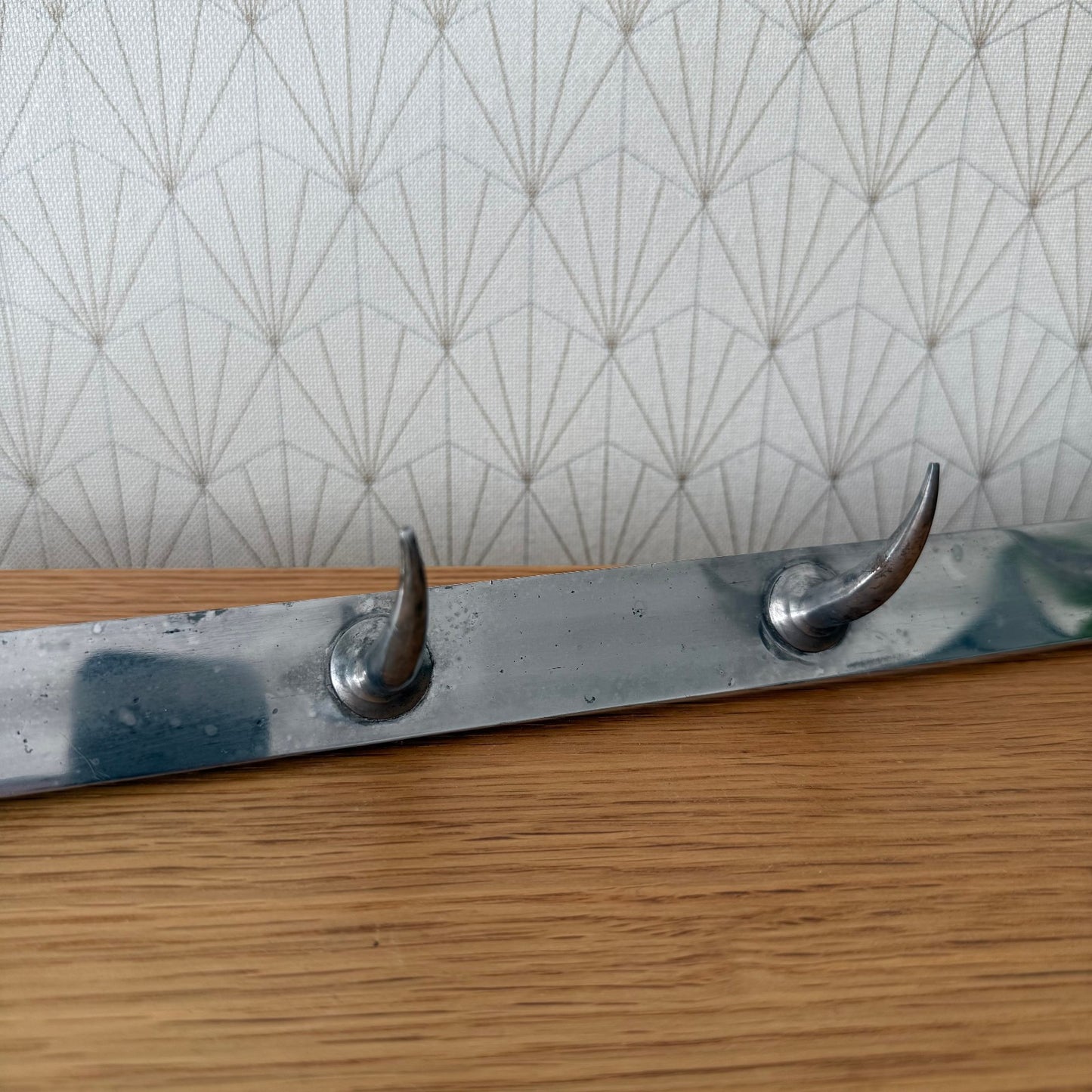 Vintage Stainless Steel Butcher Meat Hooks Bar Rail 26082511