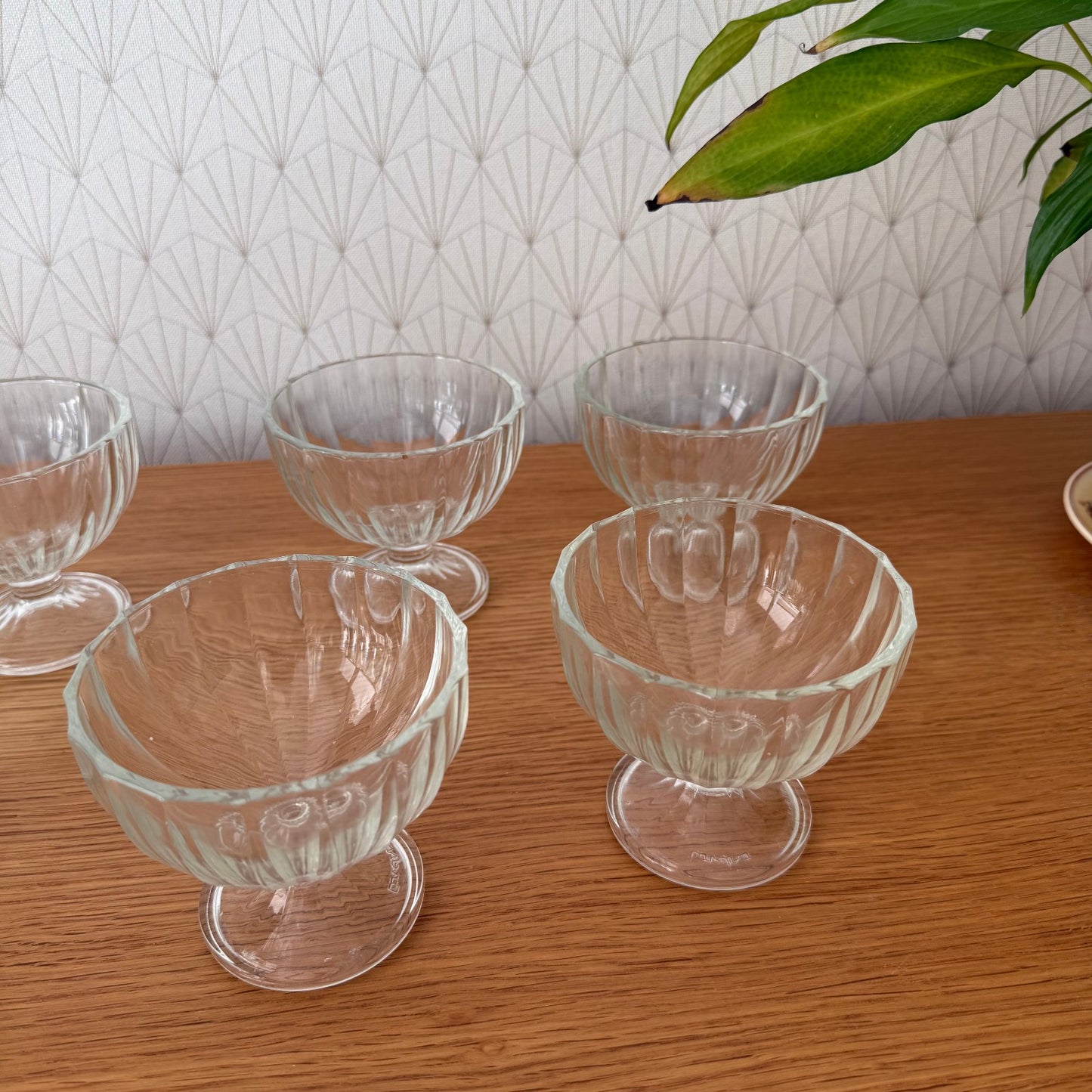Vintage Italian Glass Dessert Bowls Set of 6 Footed Ice Cream Cups 2908251 glass