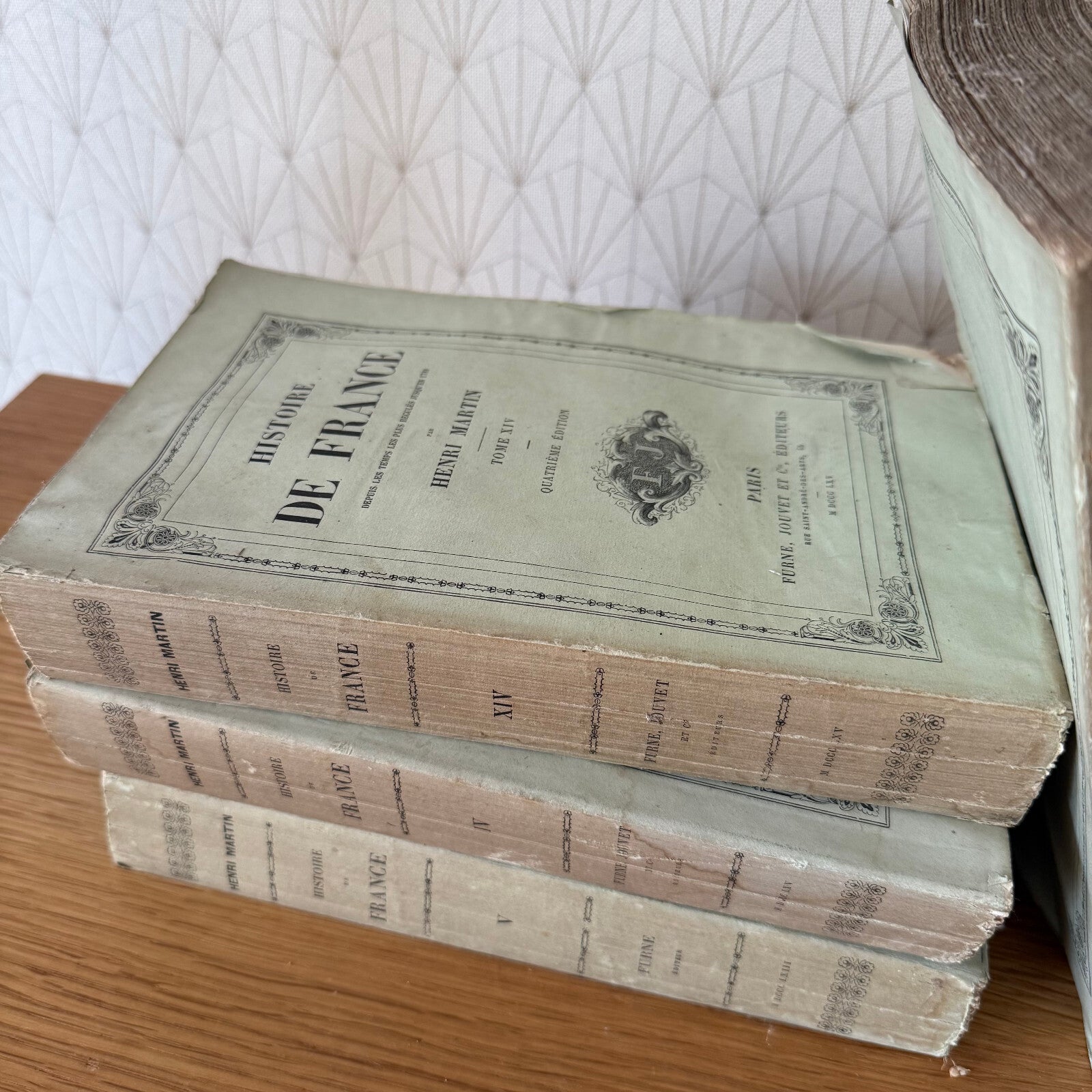 Collection of 4 books old French decoration 2112241 Fleamarketfrance