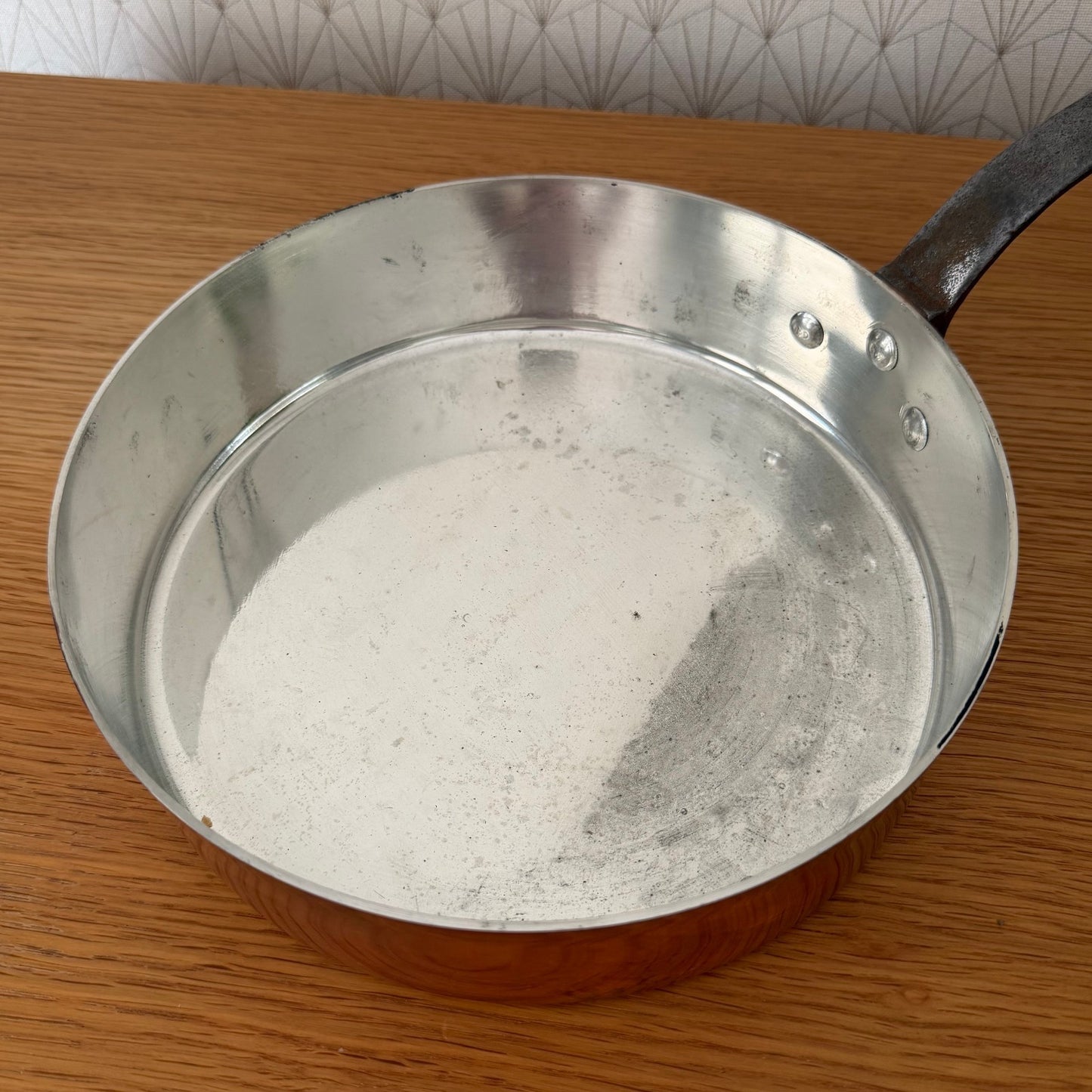 Villedieu Vintage Paris France saute Pan 9 1/2" Vtg Copper Cookware 0810254