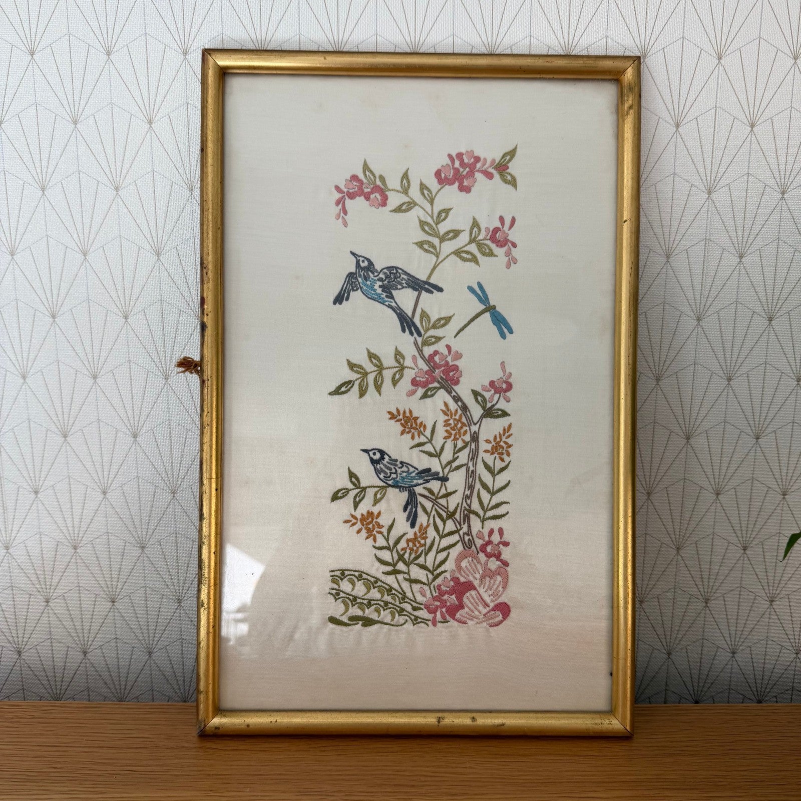 Vintage Chinese Silk Embroidery Birds Flowers Gold Frame 18x12" 2710253 Fleamarketfrance : French vintage and antique decor