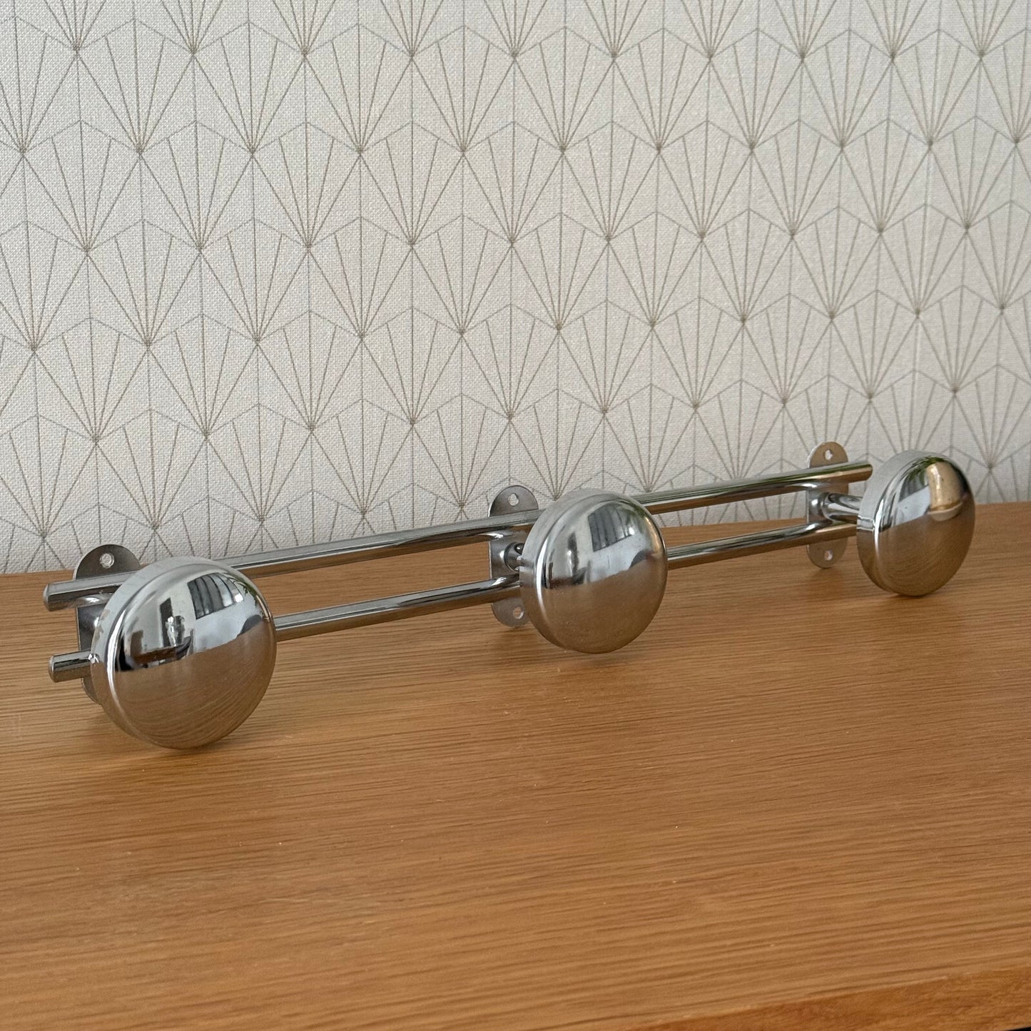 Vintage French Metal 3 Hook Coat Rack/Wall-Mounted Entryway Storage 1804252 Unbranded