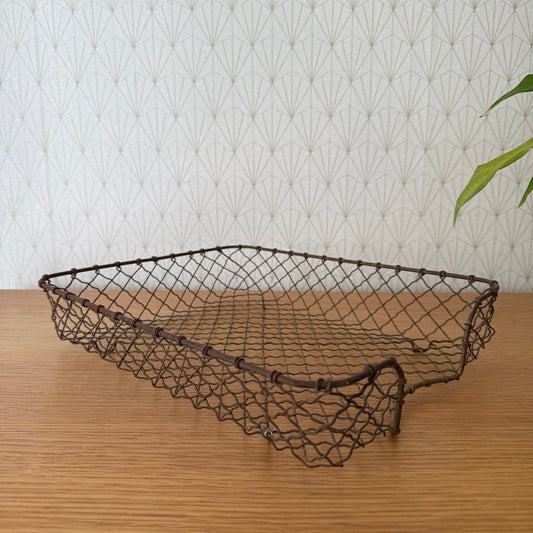 Vintage Metal Wire Office Desk Top File Paper Basket Storage Bin 04072517
