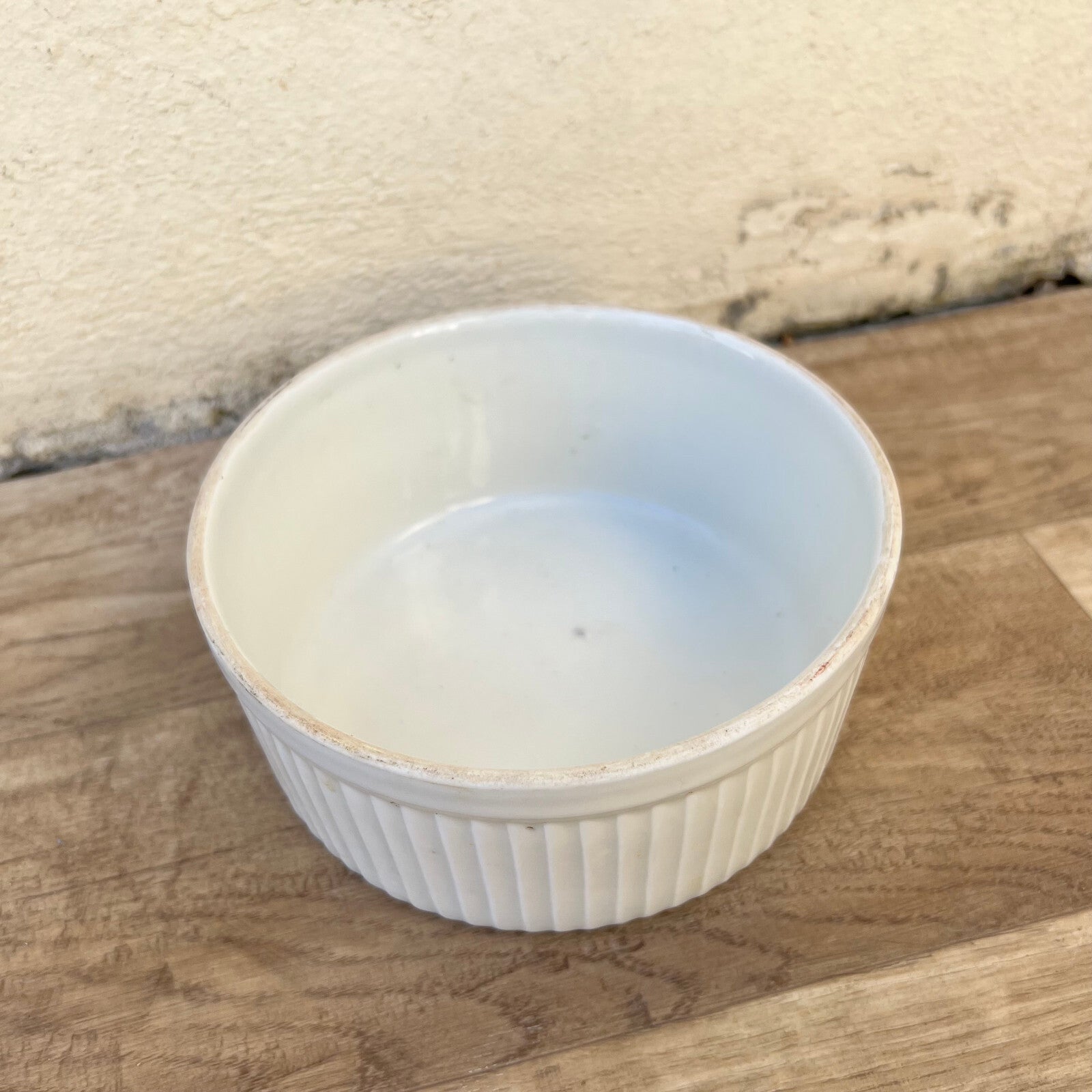 French Porcelain Ramekin White Ribbed Souffle Dish Vintage 1707229 PRECIEUX