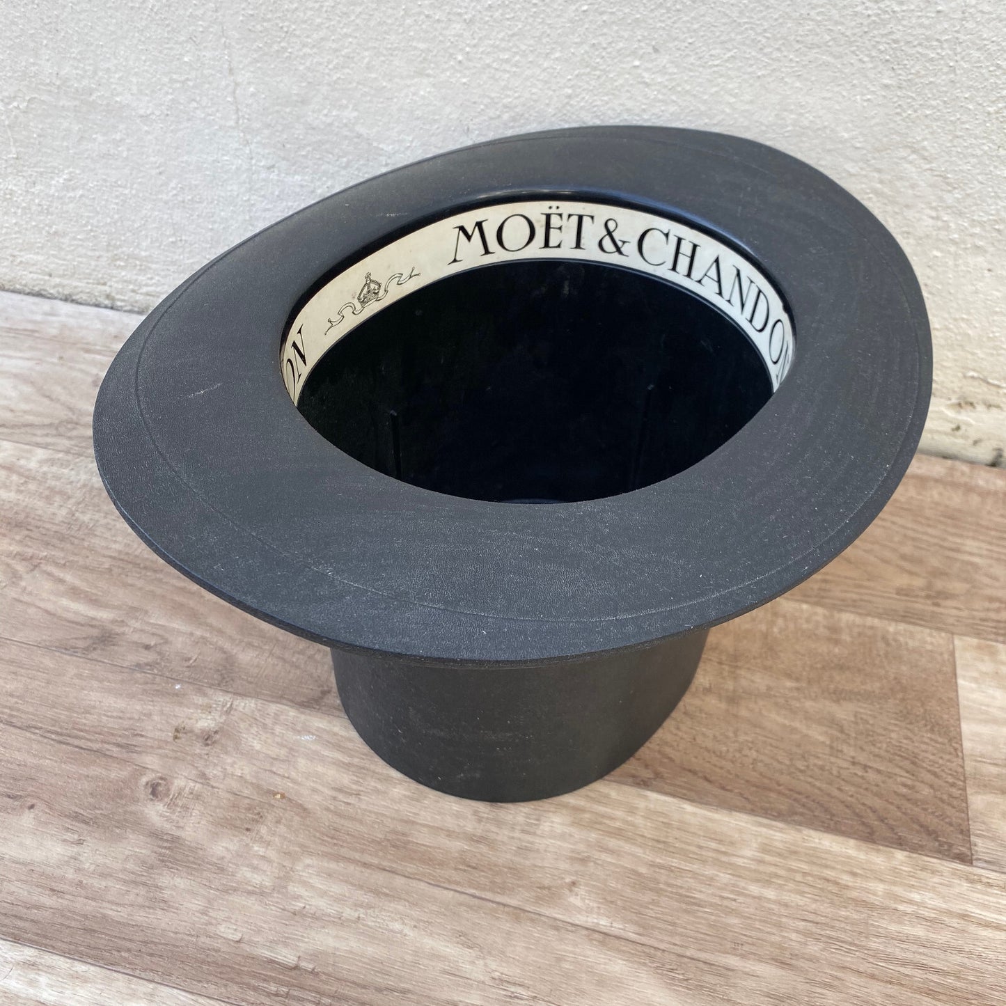 Vintage Moet Chandon Top Hat Ice Bucket French Champagne Cooler 05082221 Moet & Chandon