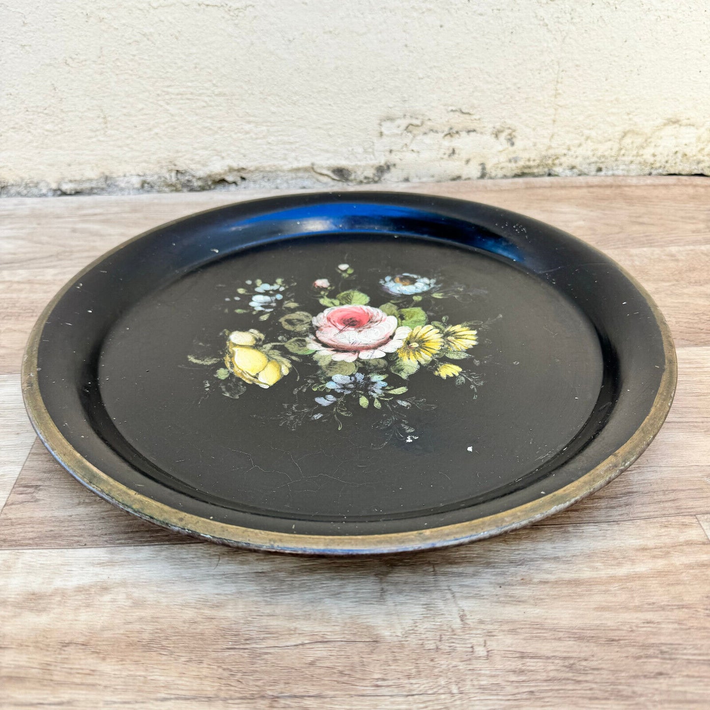 Vintage FRENCH NAPOLEON III PAINTED TOLE TRAY ROUND FLOWER MOTIF 1810231 - Fleamarketfrance