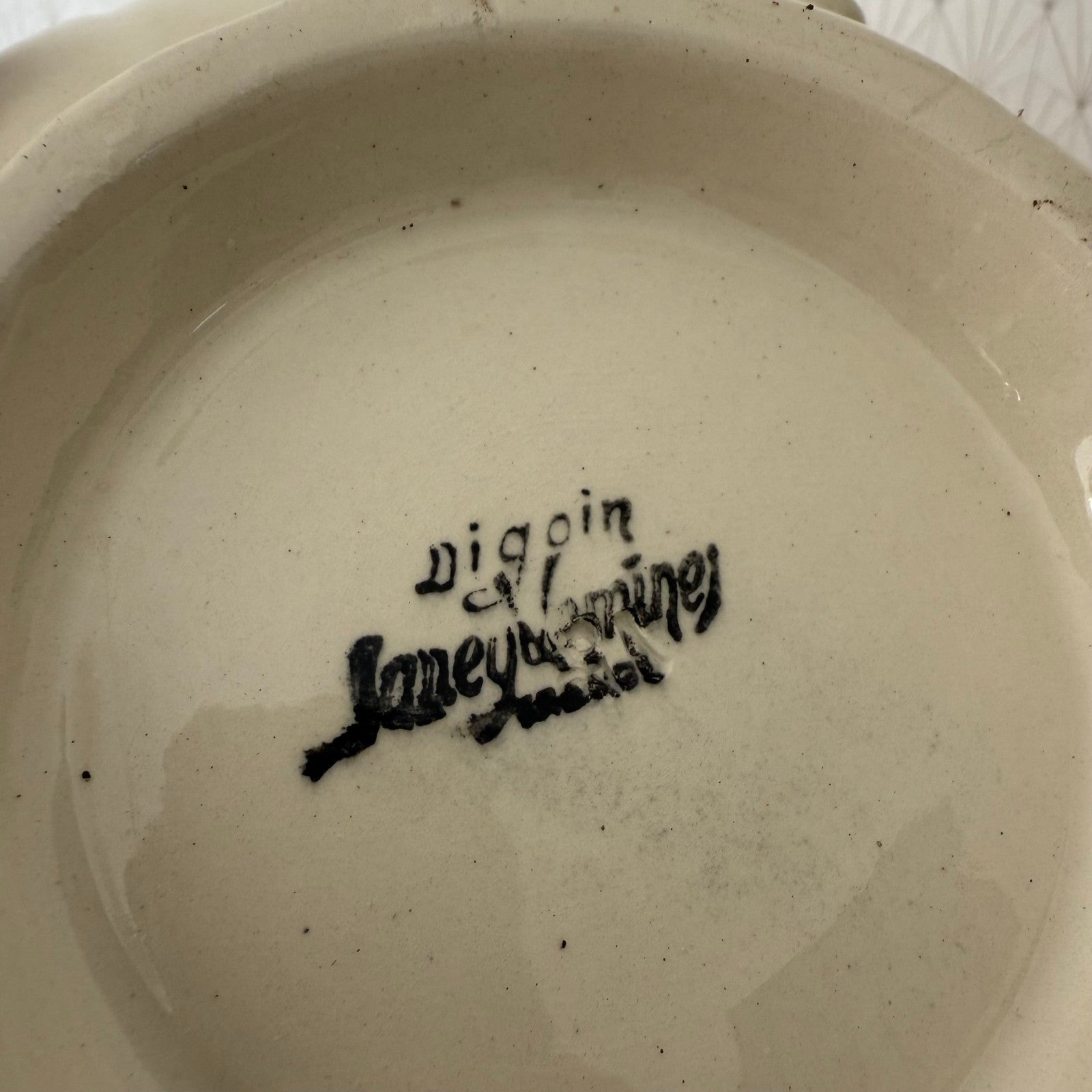 French Vintage Ceramic Tureen Sarreguemines Digoin Cream Bowl 1310256 Sarreguemines Digoin