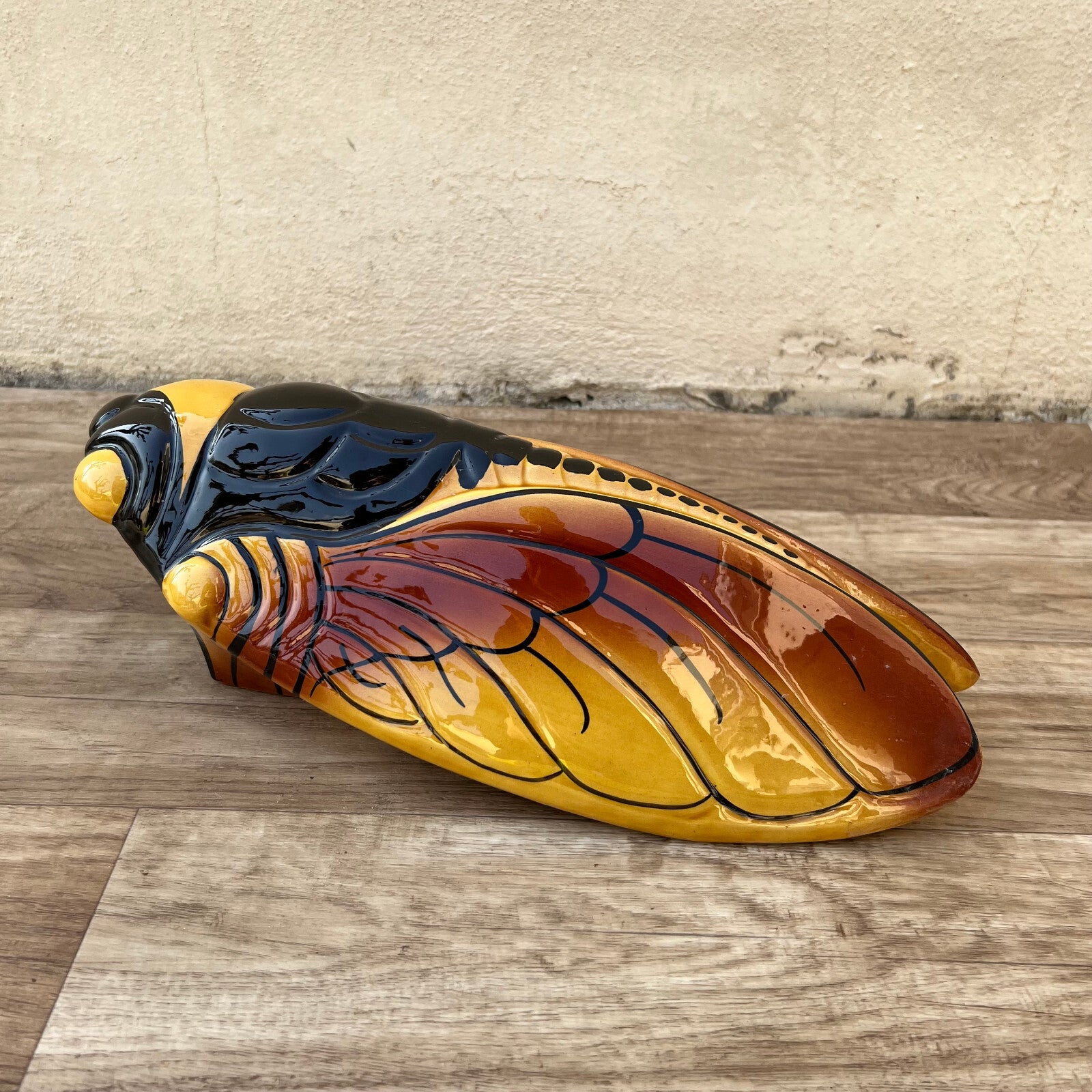 French Majolica Cicada Wall Pocket Vintage Provence Ceramic 1308254* Unmarked