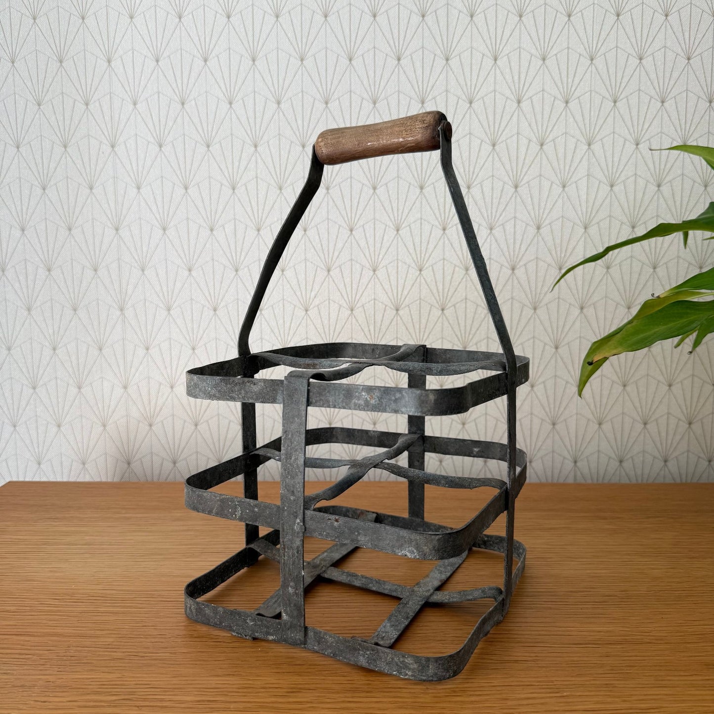 ANTIQUE VINTAGE FRENCH Handmade Metal 4 zinc Bottle Wine Carrier Basket 08072512