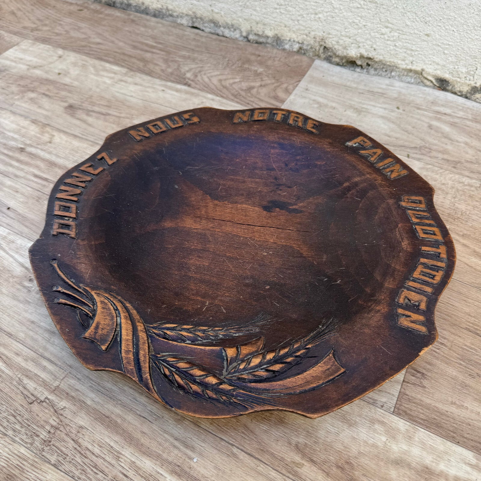 French Bread Board Notre Pain Quotidien Carved Wood Vintage 13082515* Unbranded
