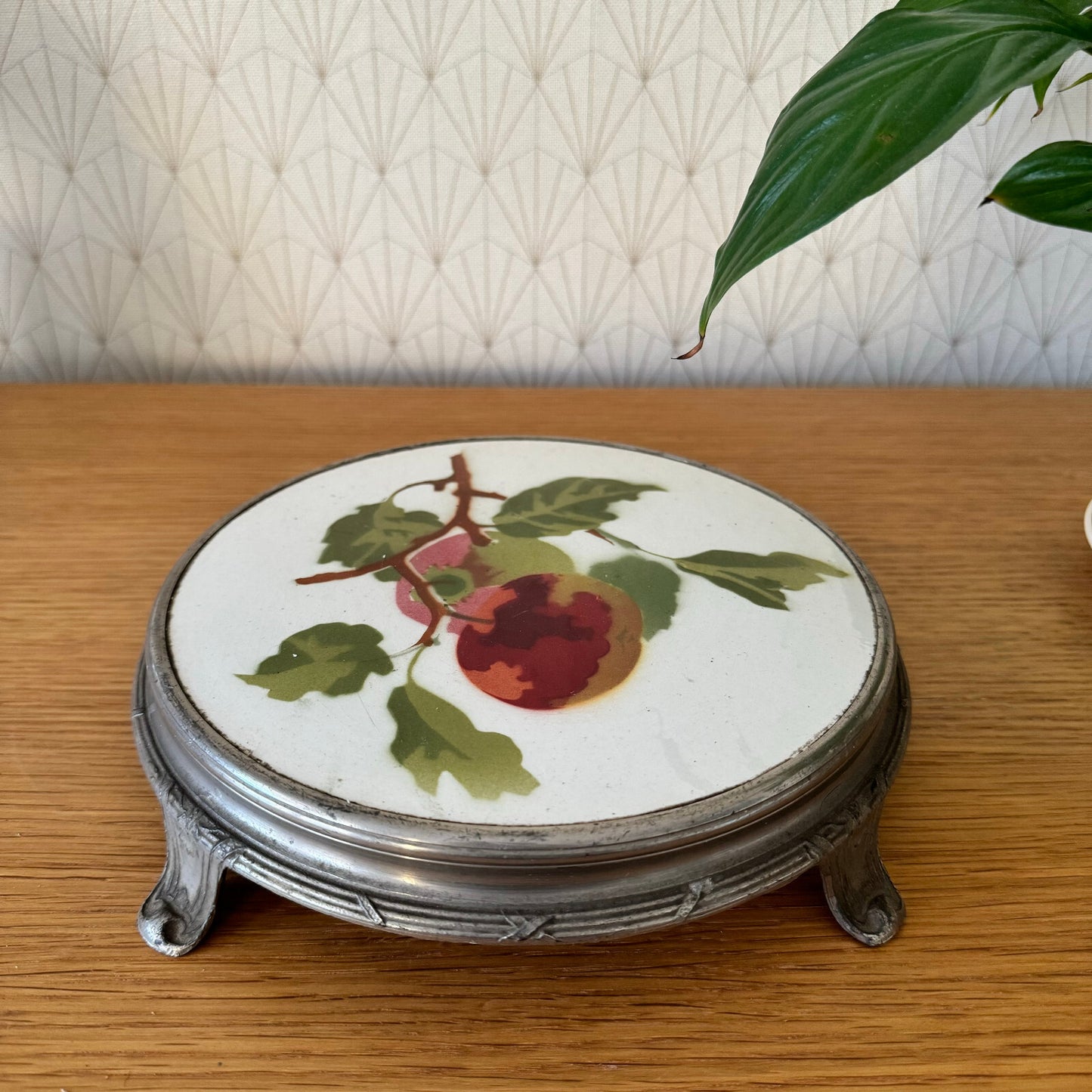 French Vintage Porcelain Metal Trivet Footed Fruit Design 1930s 0703248 Unbranded