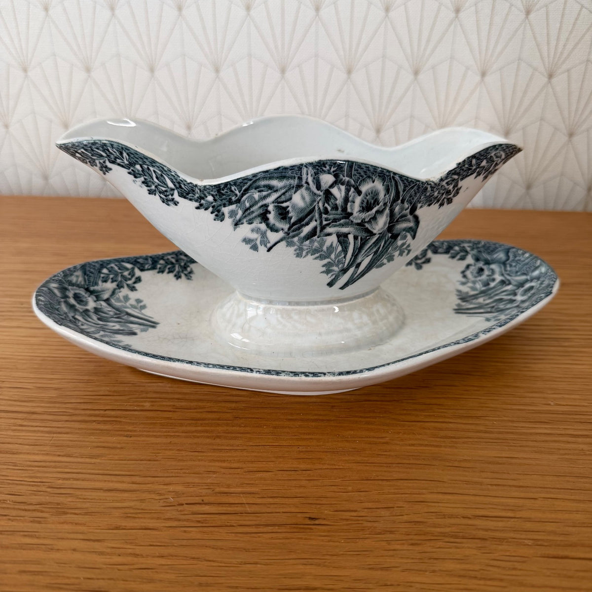 French Gravy Boat floral 0409261