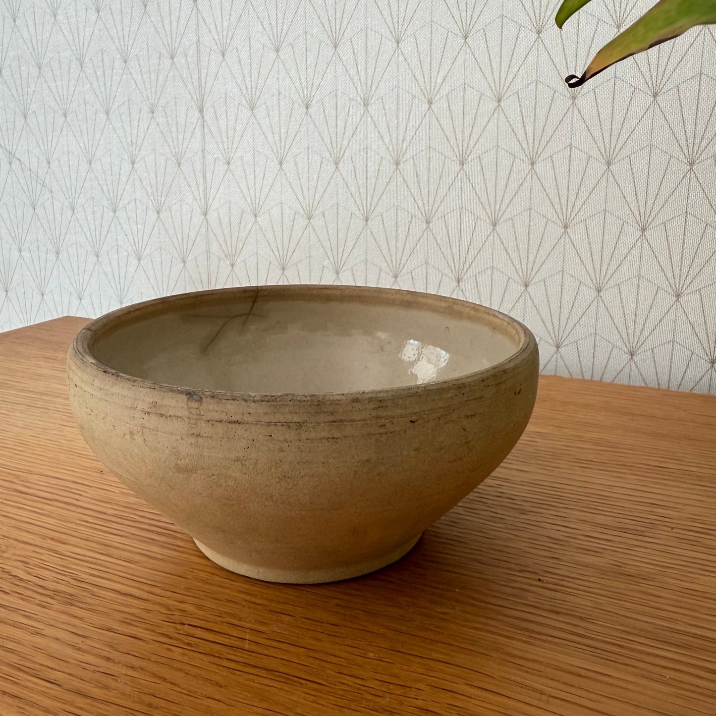 VINTAGE FRENCH STONEWARE SALAD MIXING BOWL TERRINE 6 3/4" 02112511