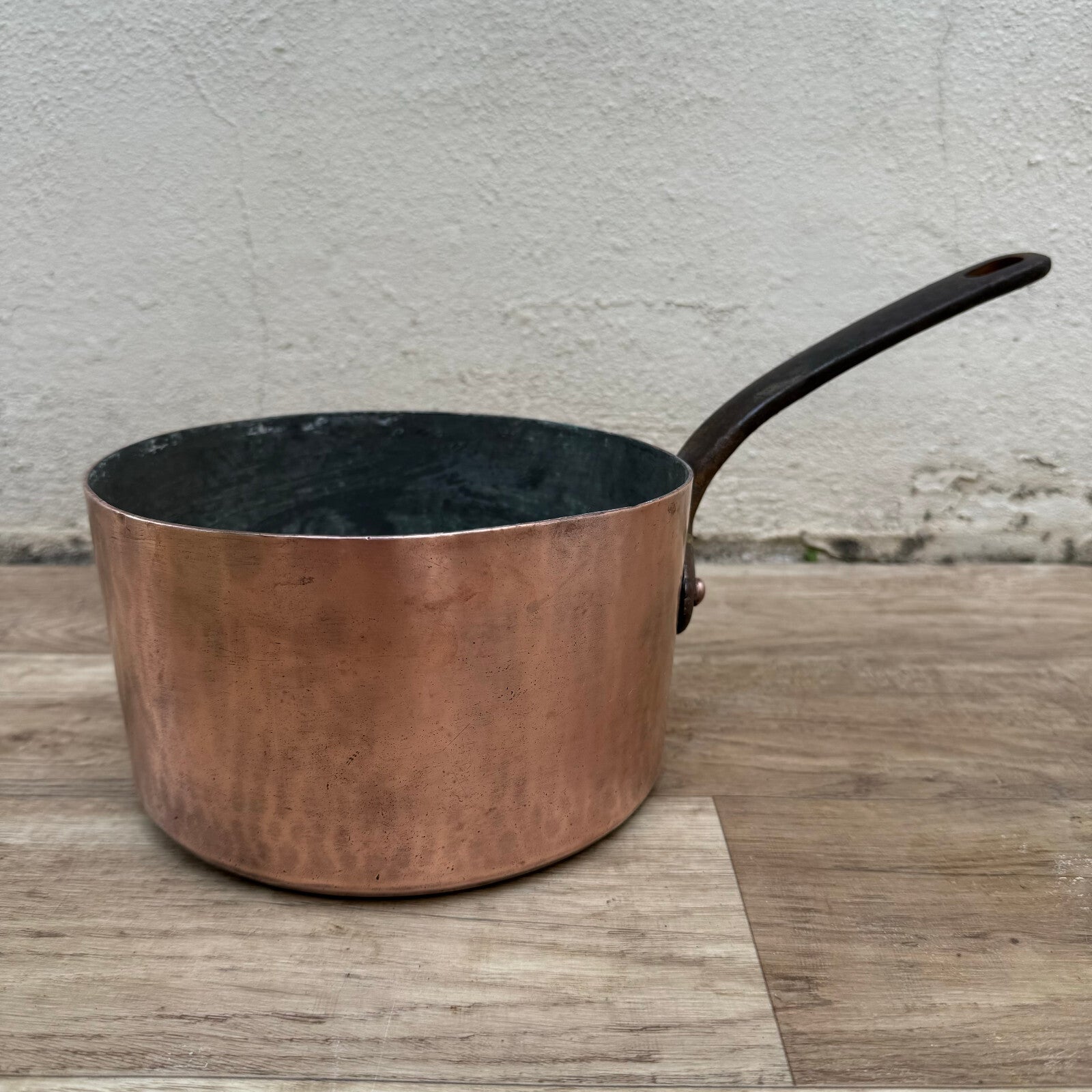 French Copper Saucepan Magasins du Louvre Paris Tin Lined Vintage 19092416 Unbranded
