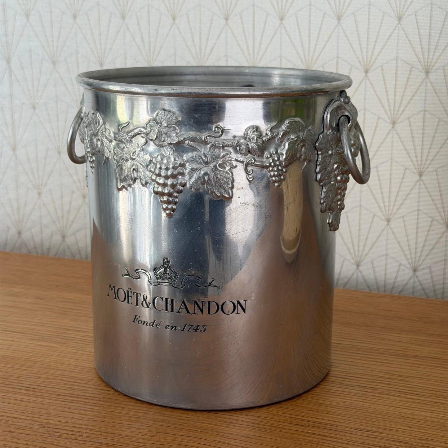 Vintage Moet Chandon Ice Bucket French Champagne Cooler Silver 2110251 Fleamarketfrance : French vintage and antique decor