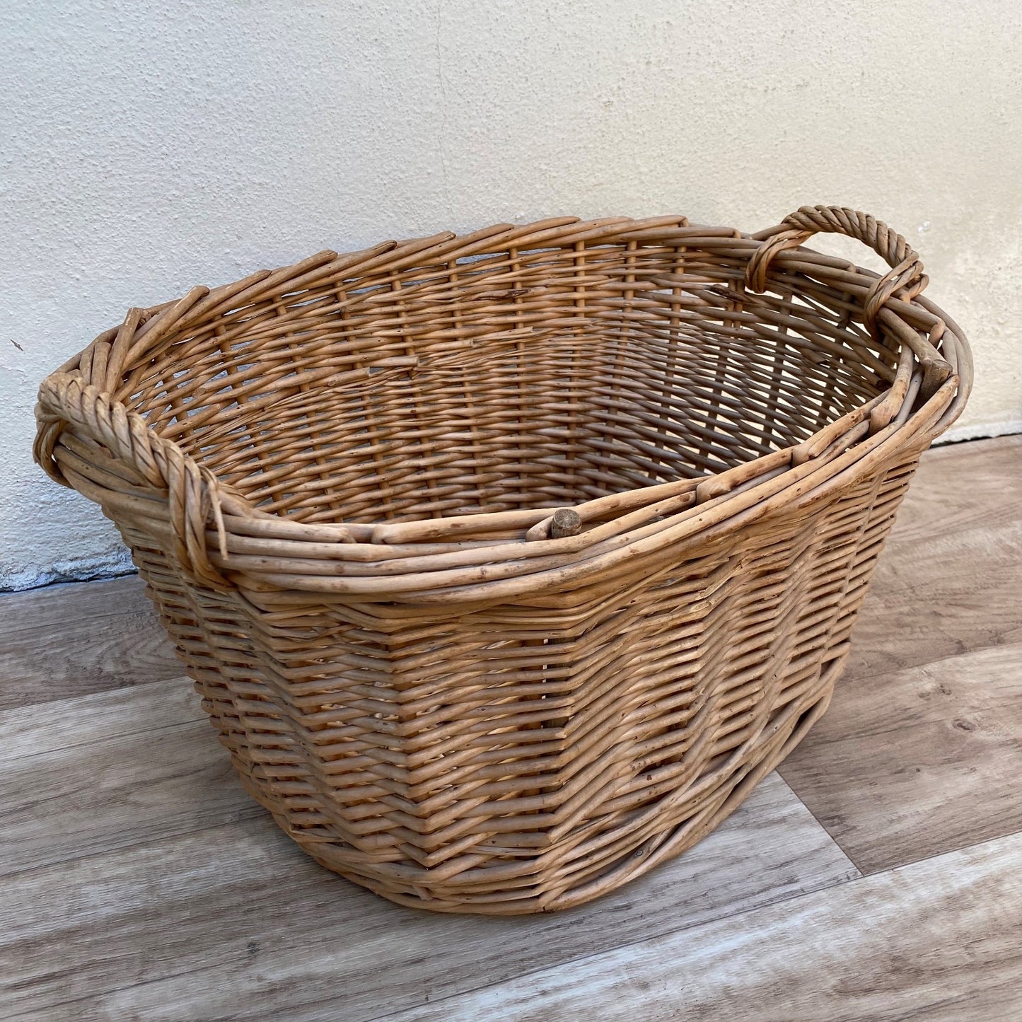 Large French Wicker Laundry Basket Vintage Rattan Market 0407262 Fleamarketfrance