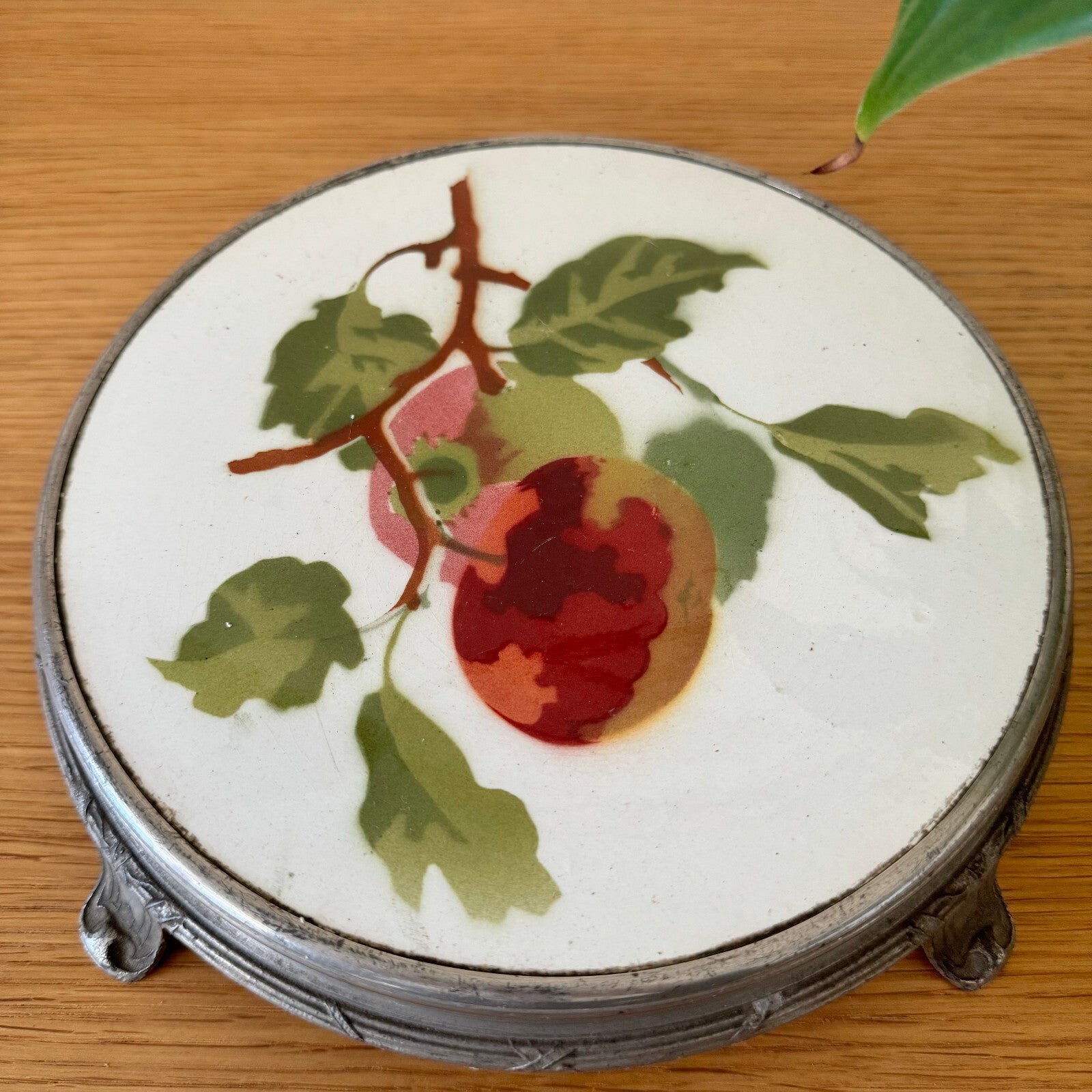 French Vintage Porcelain Metal Trivet Footed Fruit Design 1930s 0703248 Unbranded