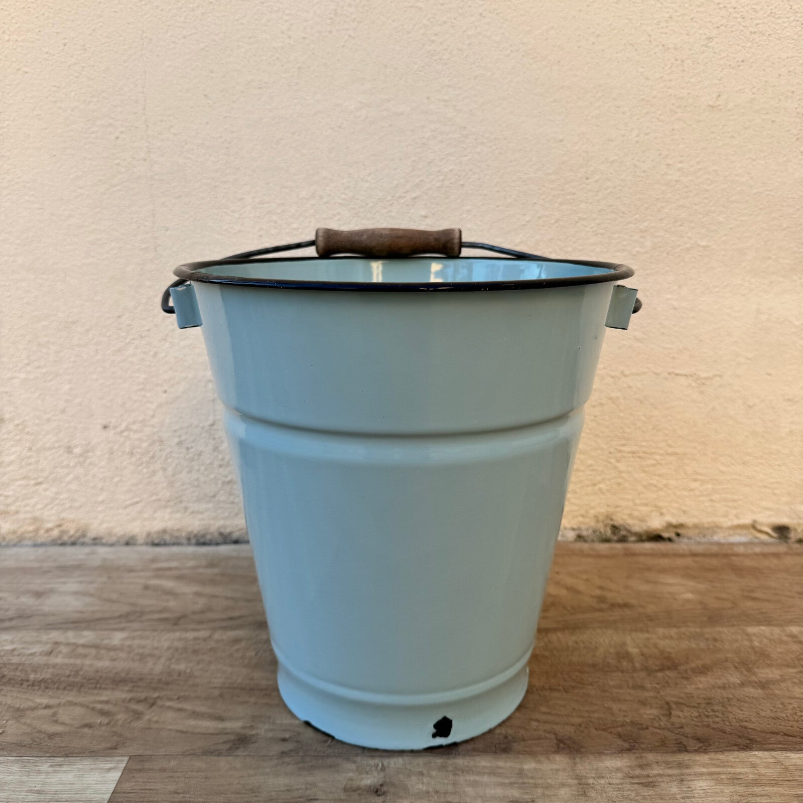 Vintage French Enamel Bucket Blue Water Pail Wood Handle 24cm 07082411 Fleamarketfrance