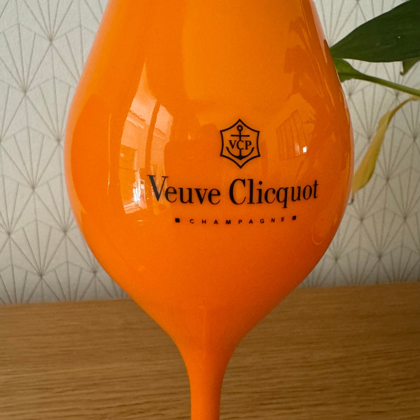 Veuve Clicquot Orange Champagne Flutes Glasses Set of 2 Brand New 2507261 Veuve Cliquot Clicquot