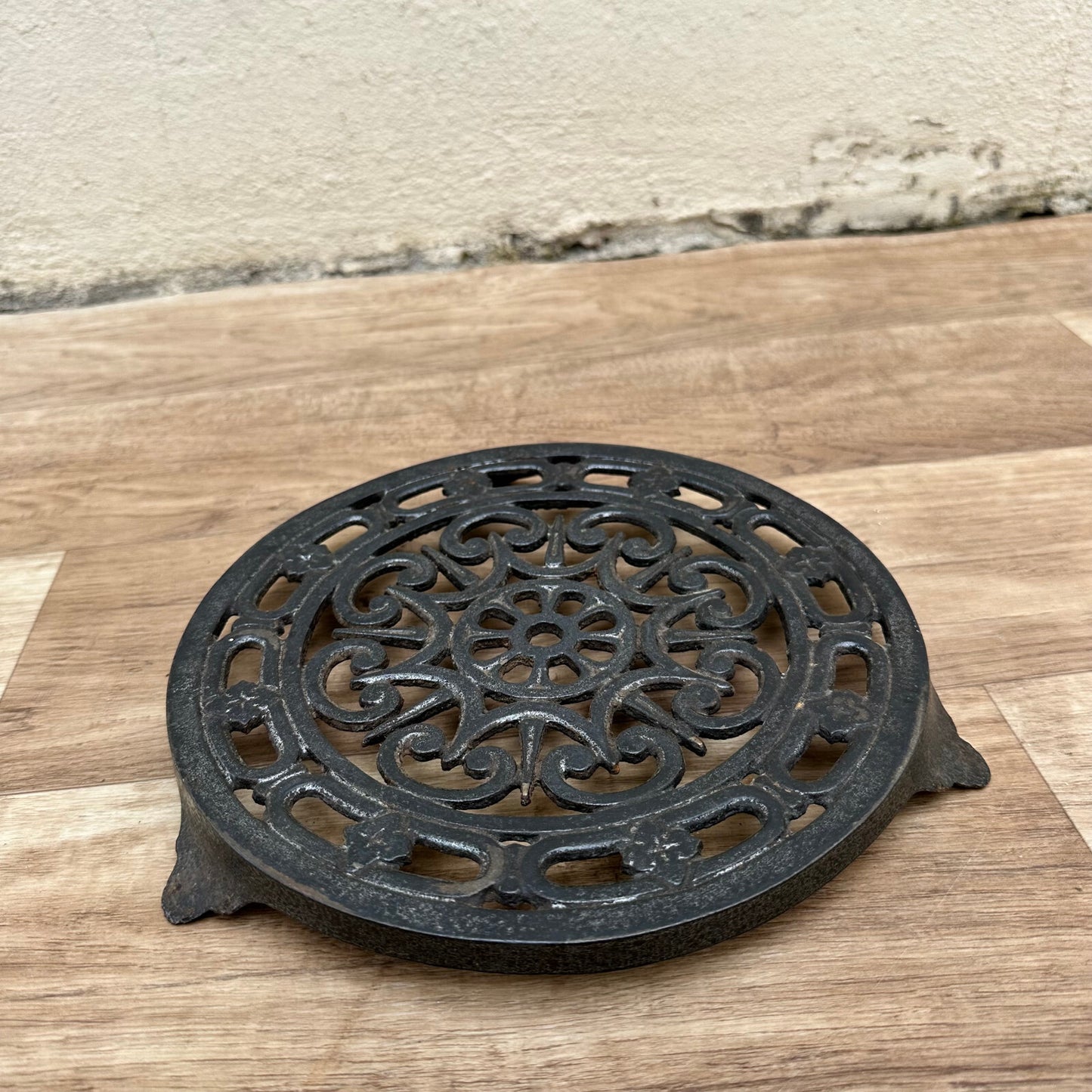 Vintage Cast iron french patina Trivet france 2011233 Unbranded