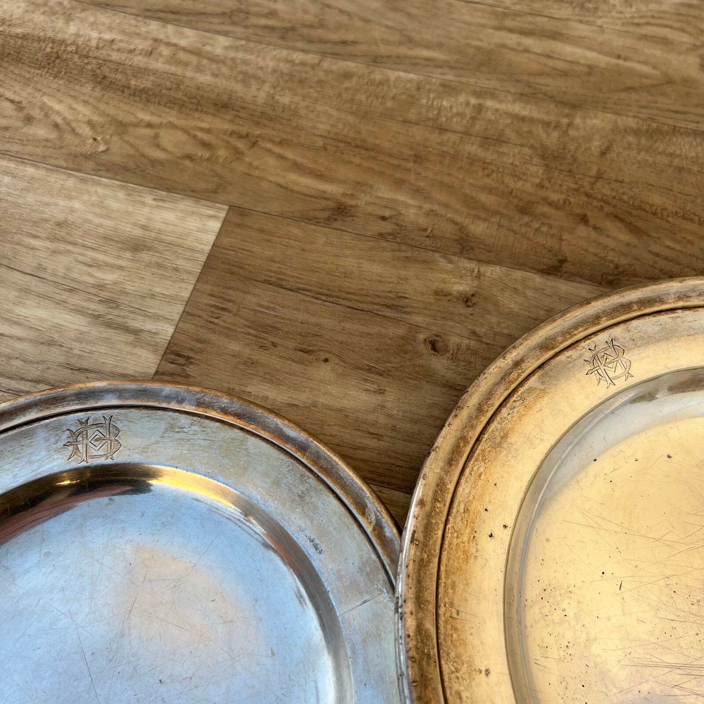2 Vintage silverplate Serving Tray ROUND 9" 11 3/4" 01032215 CHRISTOFLE