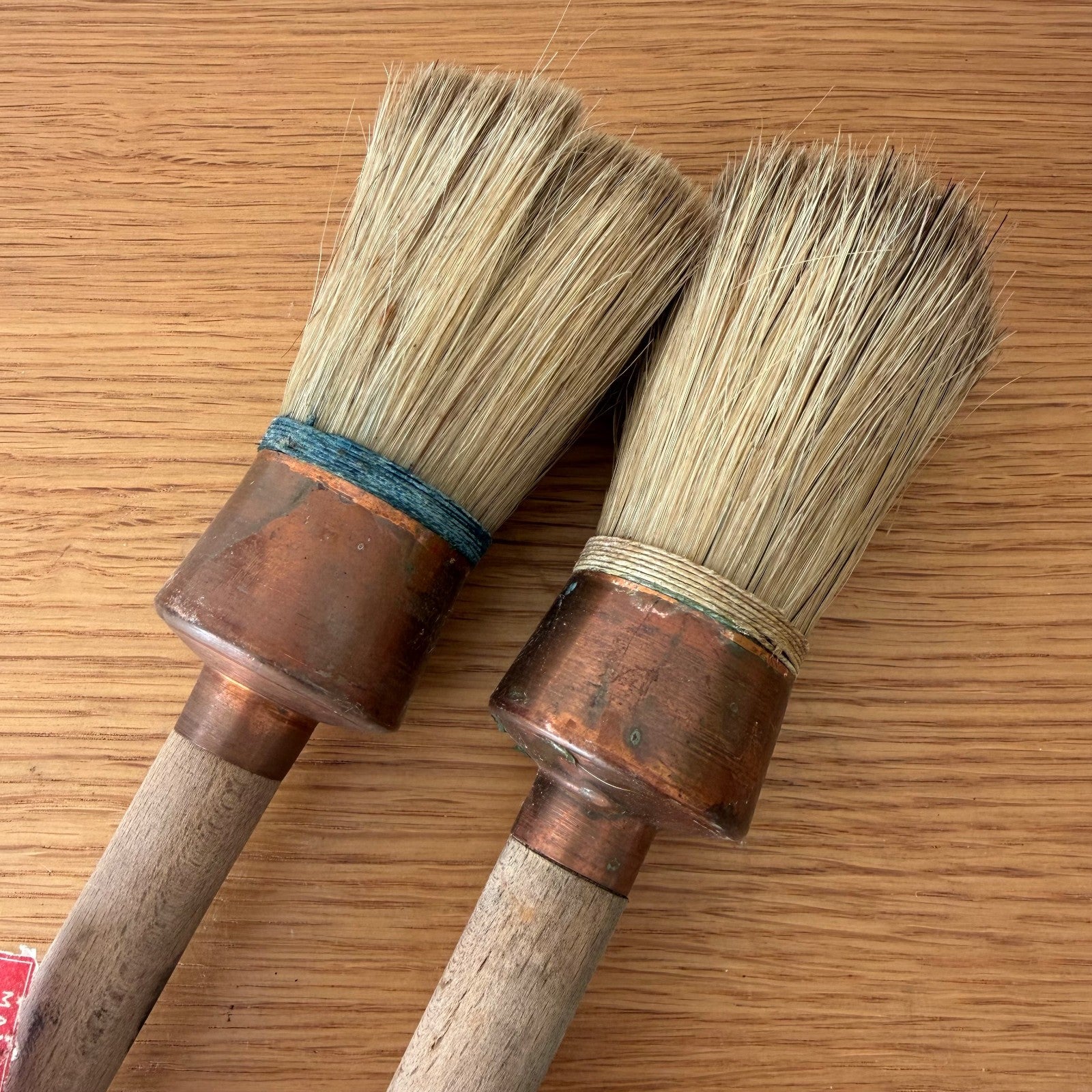 Vtg Set 2 Wood Primitive Round Oval Rustic Decor Paint Brush Lot 1912253 Fleamarketfrance : French vintage and antique decor