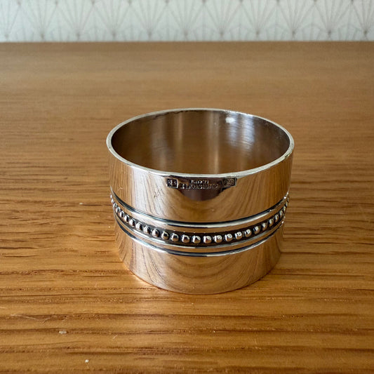 CHRISTOFLE FRANCE SILVERPLATE ANTIQUE NAPKIN RING 18042517 Christofle