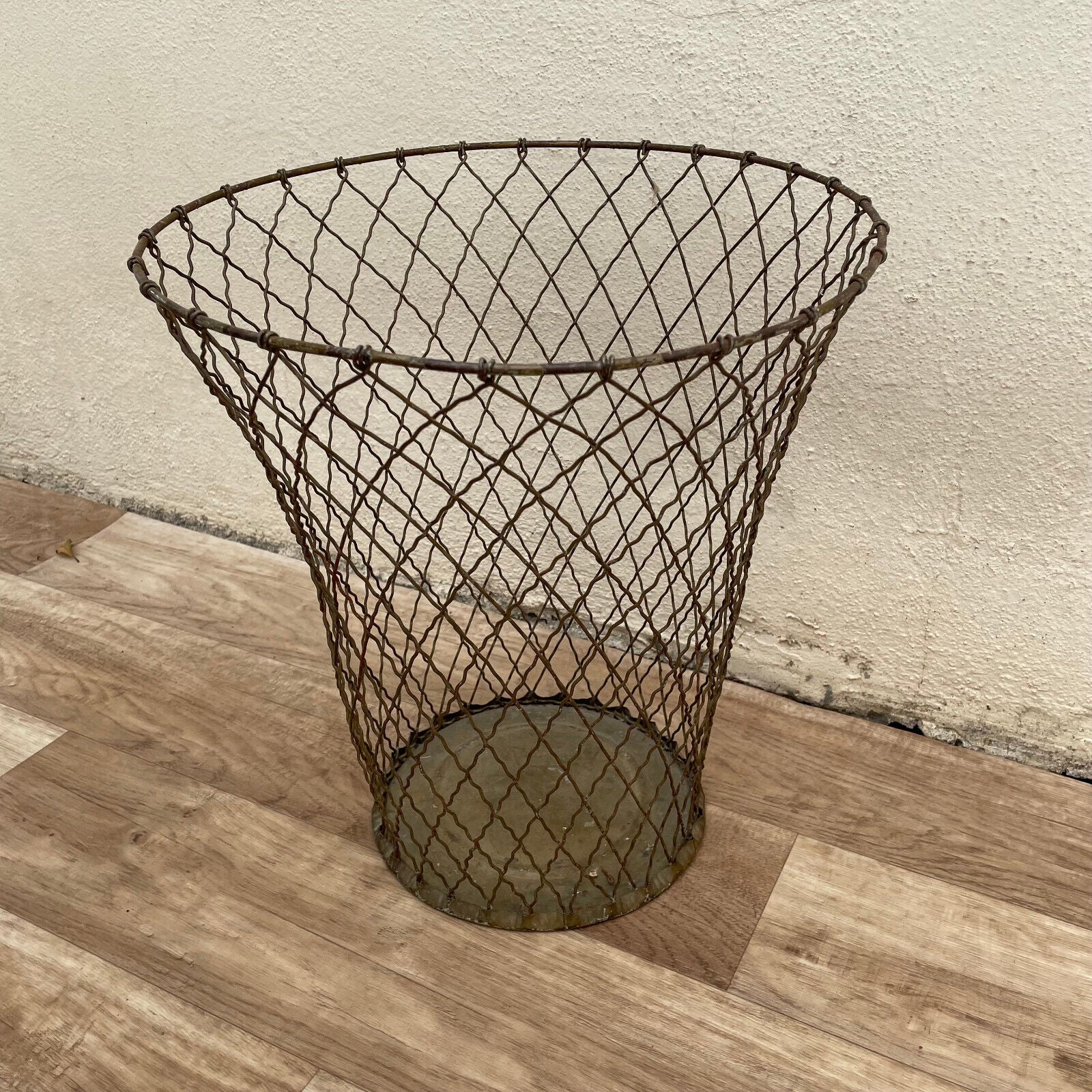 VINTAGE WIRE METAL WASTE PAPER BASKET 1903253 NEMCO