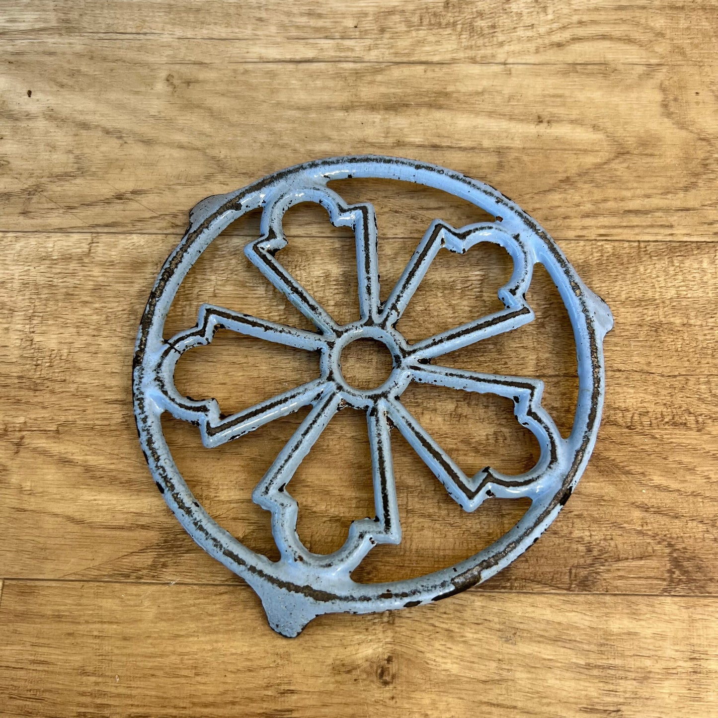 Antique French Cast Iron Trivet Blue Patina Floral Kitchen 06102417 Does Not Apply
