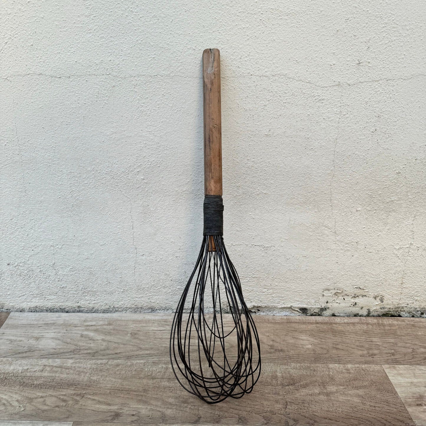 HUGE VINTAGE FRENCH WIRE WHIP WHISK WOODEN HANDLE KITCHEN UTENSIL 20" 2604245 - Fleamarketfrance