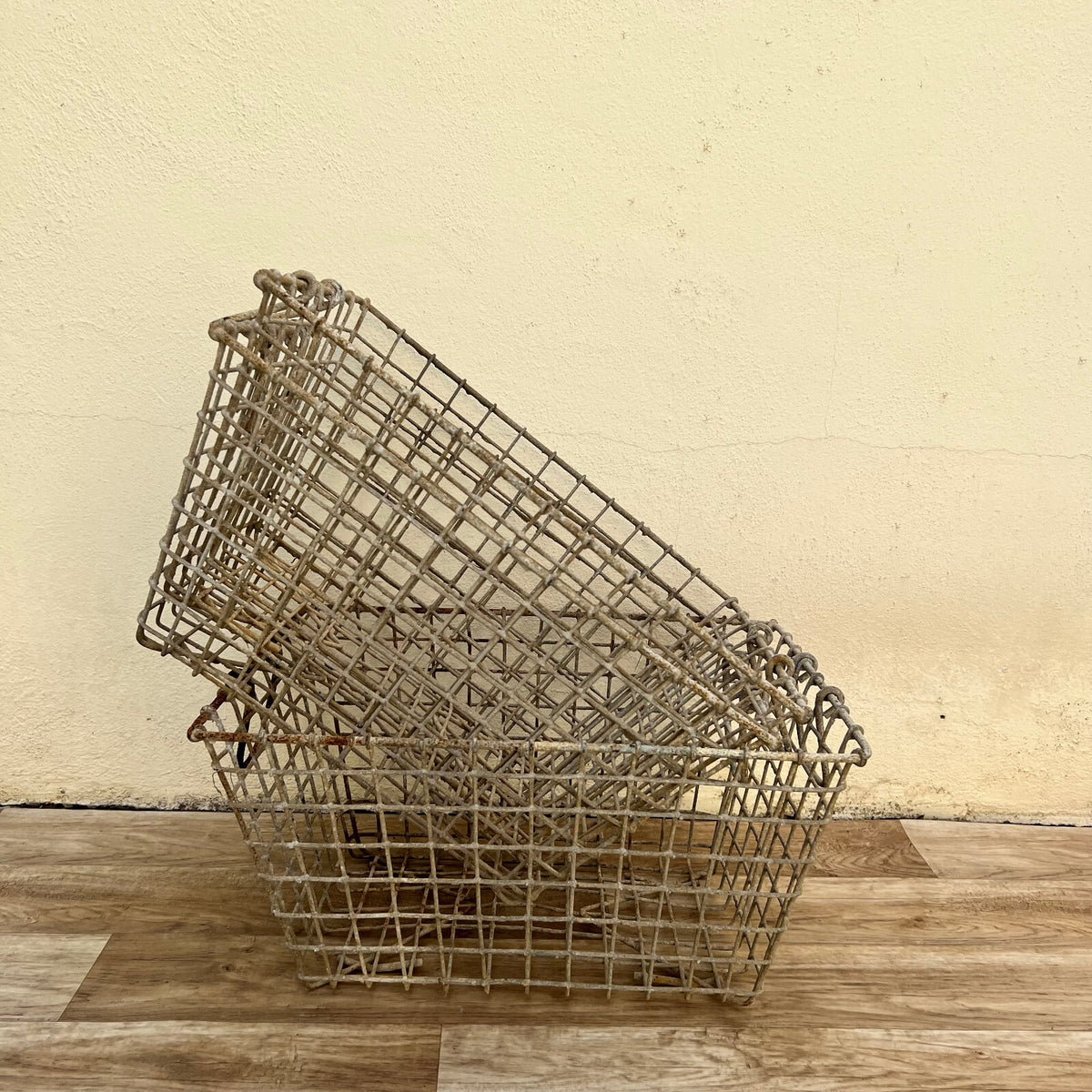 French Oyster Basket Vintage Wire Metal Brittany Coastal Storage 1207221 Fleamarketfrance