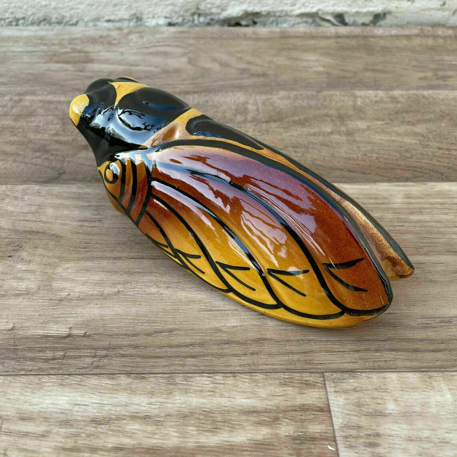 Vintage French MAJOLICA CICADA WALL POCKET VASE Provence 27122021 - Fleamarketfrance