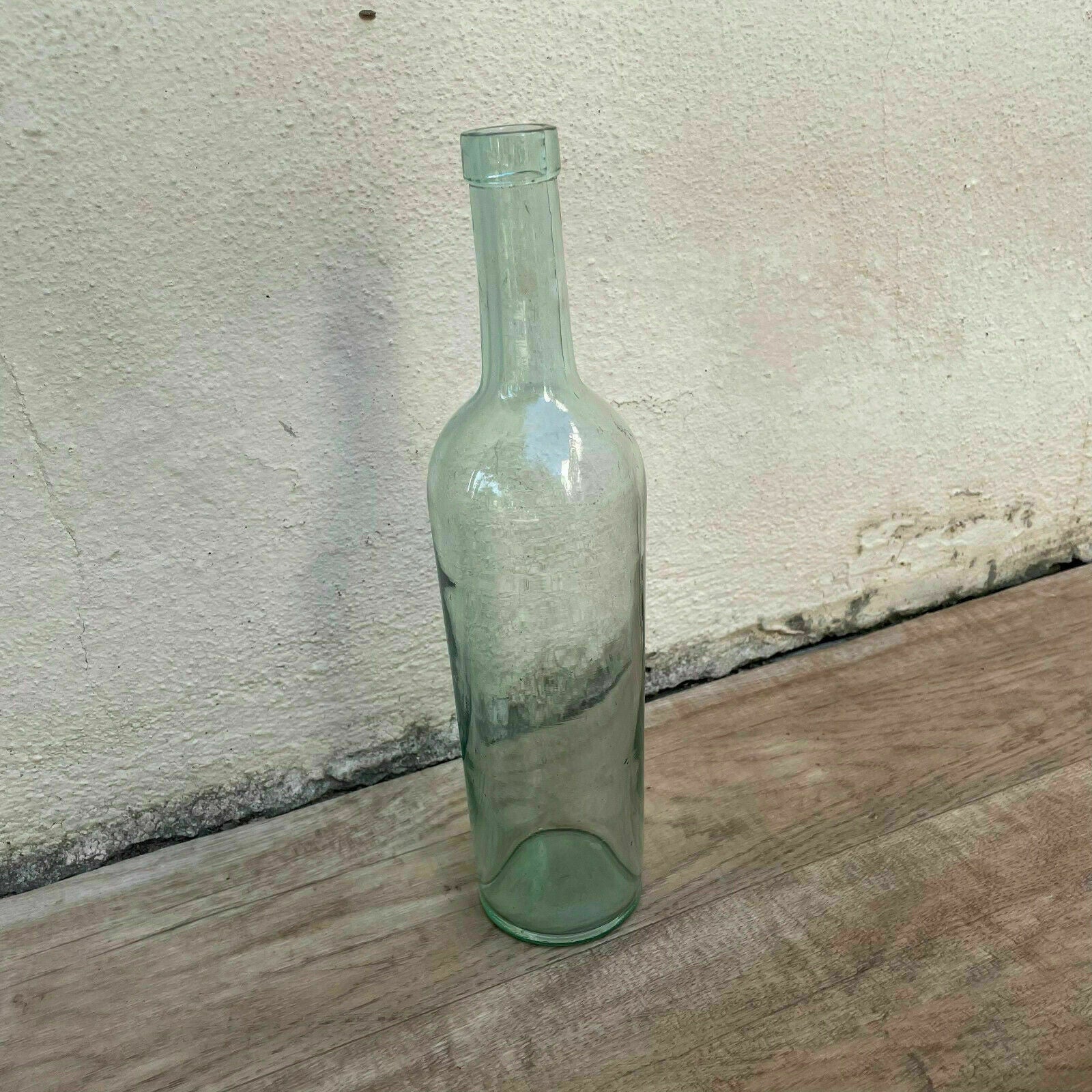 Old French clear Glass wine water pastis bottle circa 1920 14092117 - Fleamarketfrance