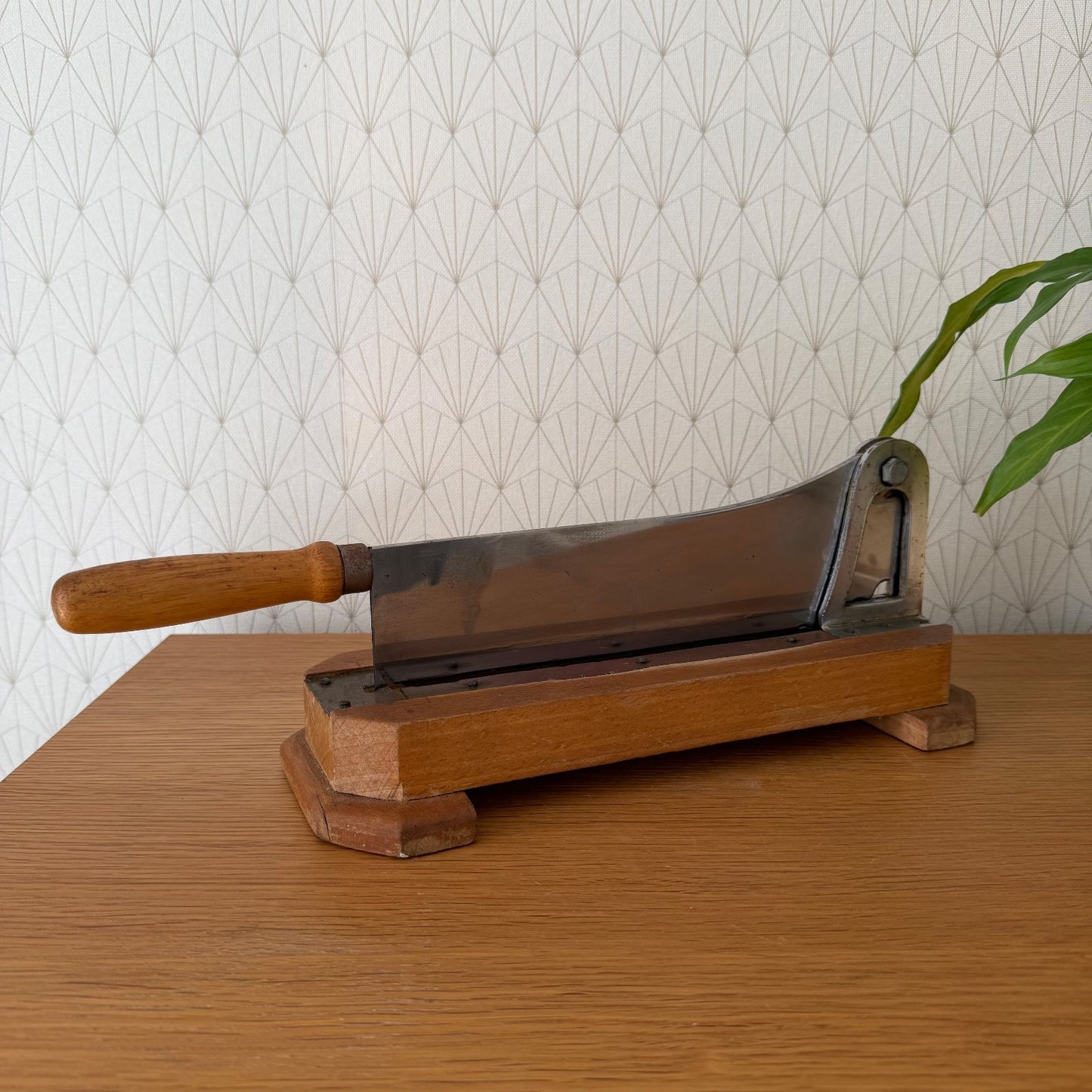 Vintage French bread slicer Au'Nain wooden cutting board restaurant 1602269 Fleamarketfrance