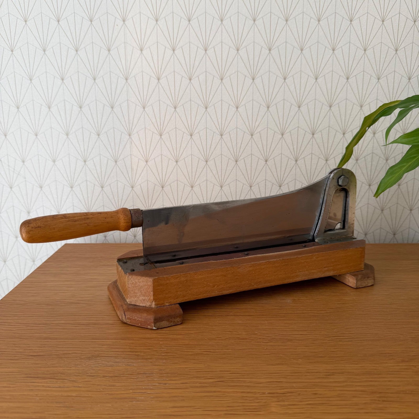 Vintage French bread slicer Au'Nain wooden cutting board restaurant 1602269 Fleamarketfrance