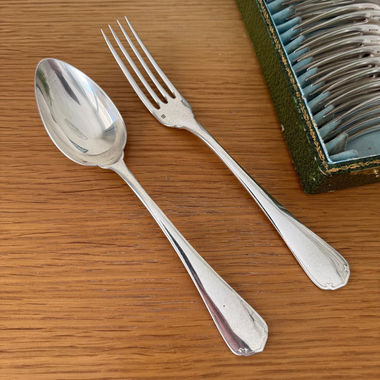 Vintage French silver-plated 12 dinner forks and soupe Spoons Christofle 1707257 Christofle