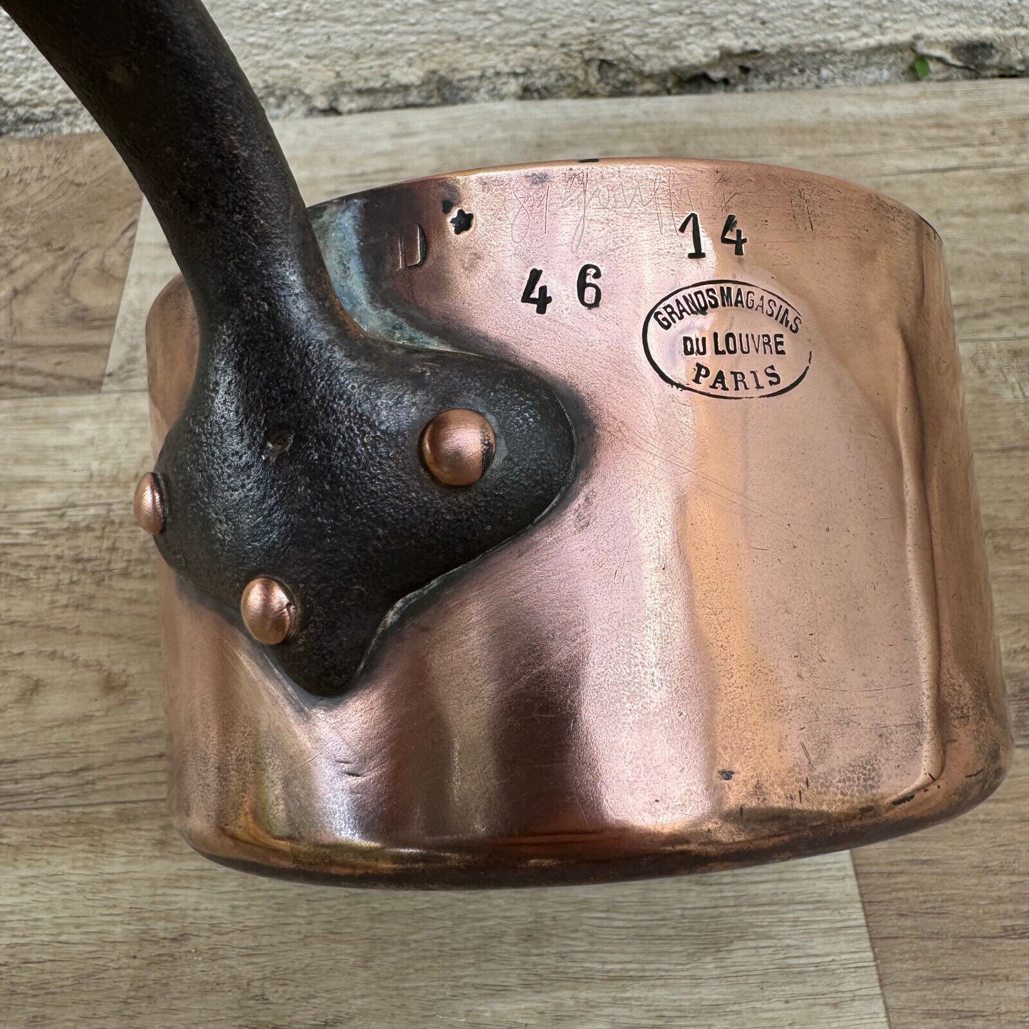 OLD copper pan French tin lining MAGASINS DU LOUVRE PARIS 19092417 - Fleamarketfrance