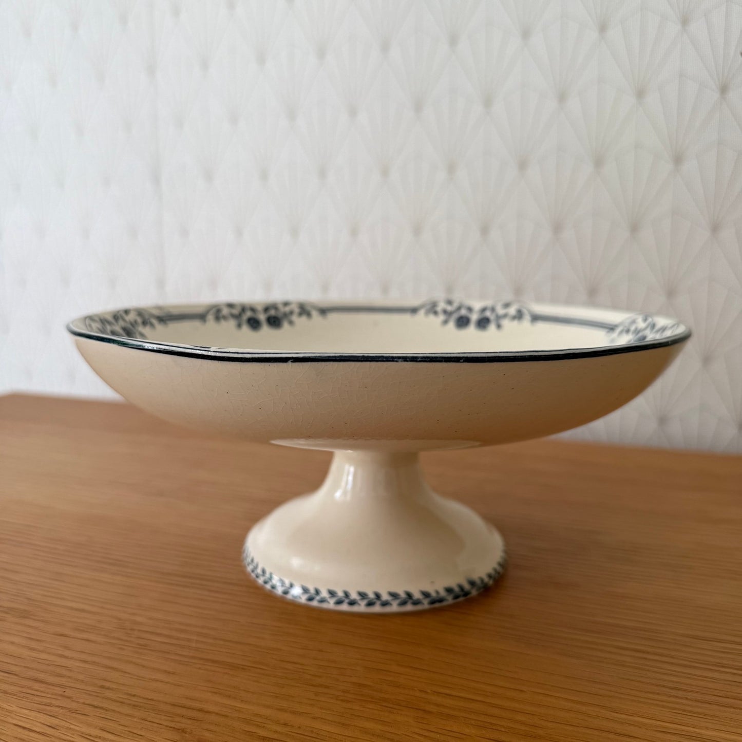 French fruits bowl compotier Saussure Salins pedestal 1707254