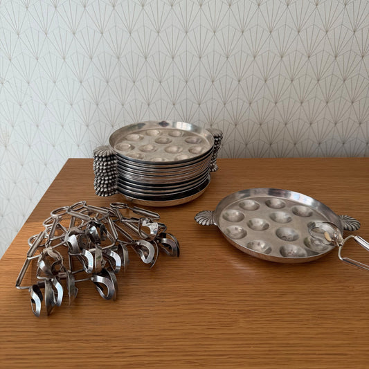 French Escargot Plates Set 12 Silver Plate Snail Dishes Tongs 13012617 Fleamarketfrance : French vintage and antique decor