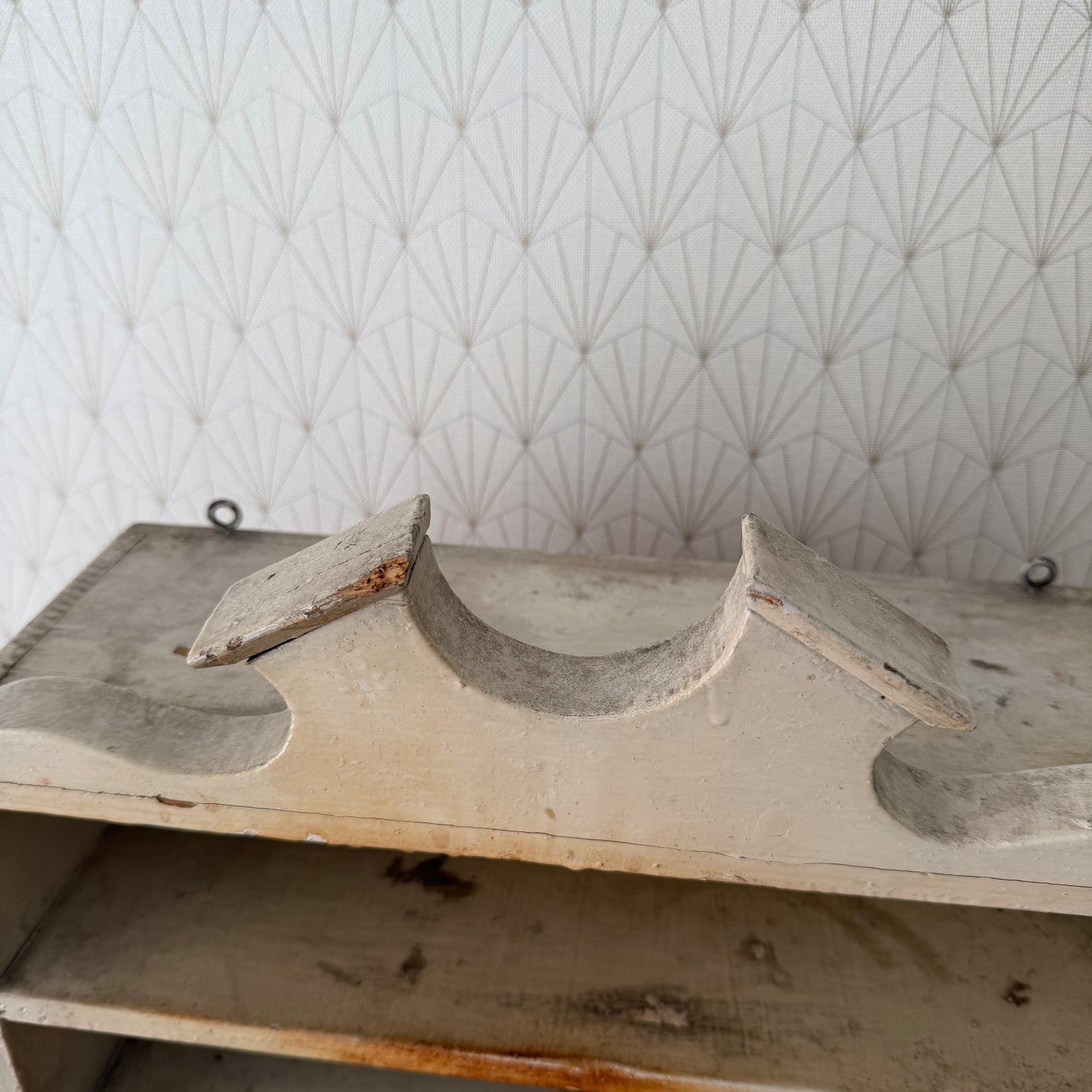 French Antique Wall Shelf Wooden Crown Pediment 3 Tiers Vintage 1908261 Wooden