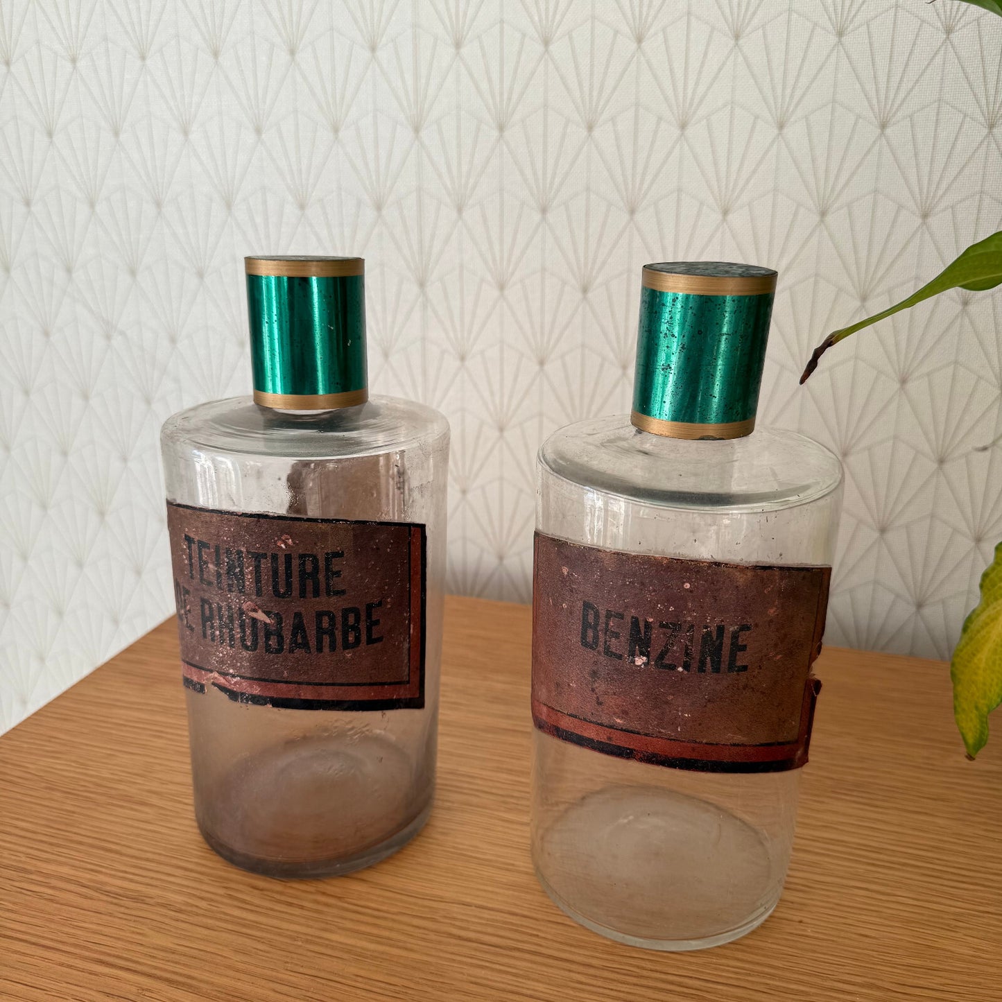French Apothecary Bottles Glass Pharmacy Jars Green Stoppers Vintage 1901251 Fleamarketfrance