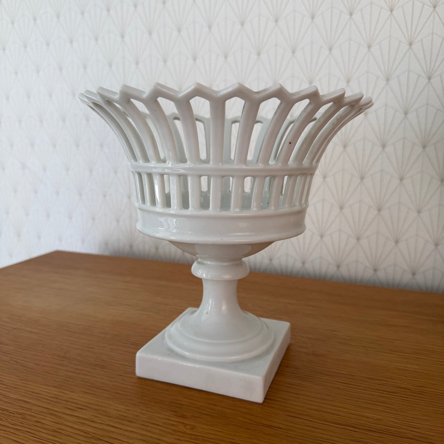 Vintage White Porcelain Fruit Bowl Basket Empire Napoleon III 20102519