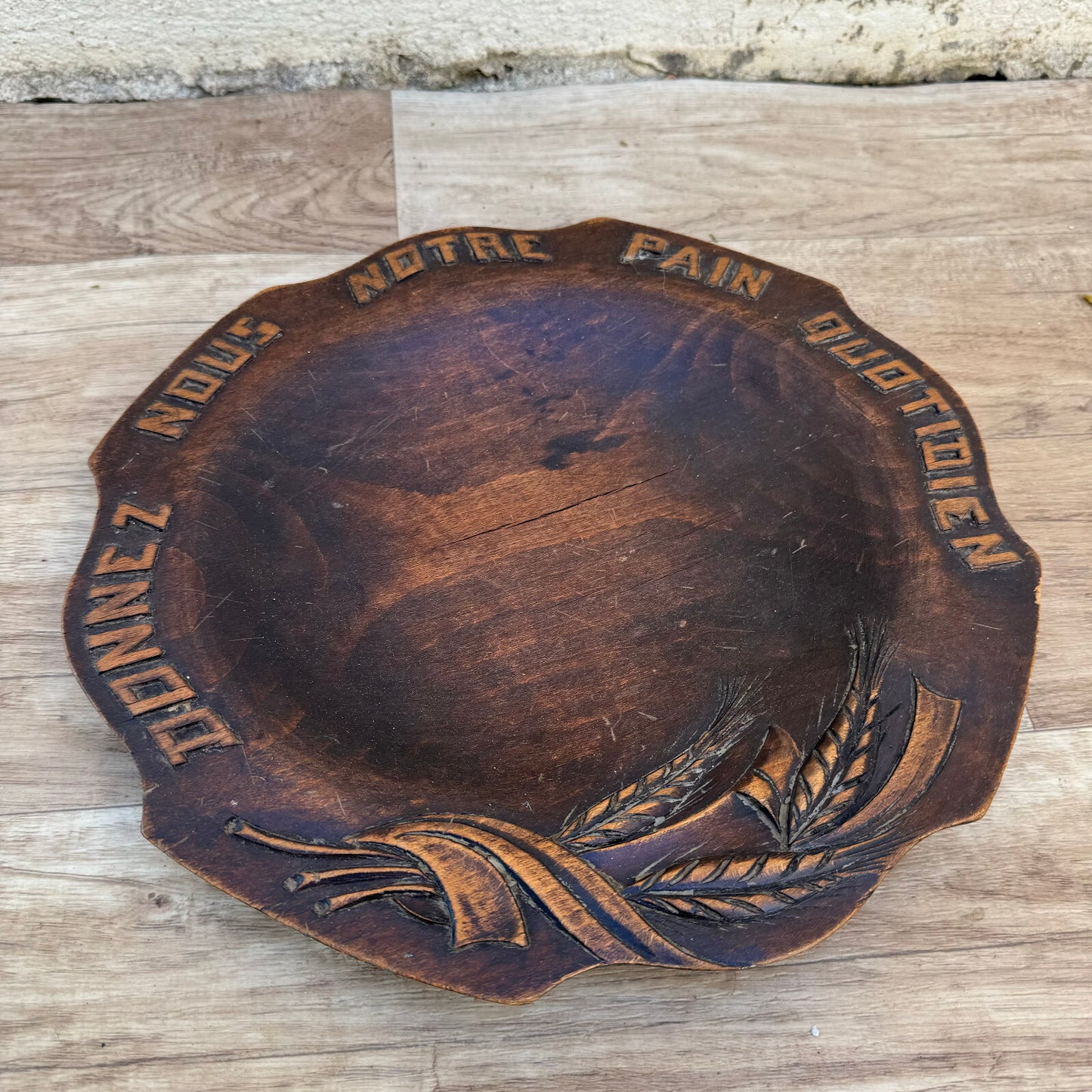 French Bread Board Notre Pain Quotidien Carved Wood Vintage 13082515* Unbranded