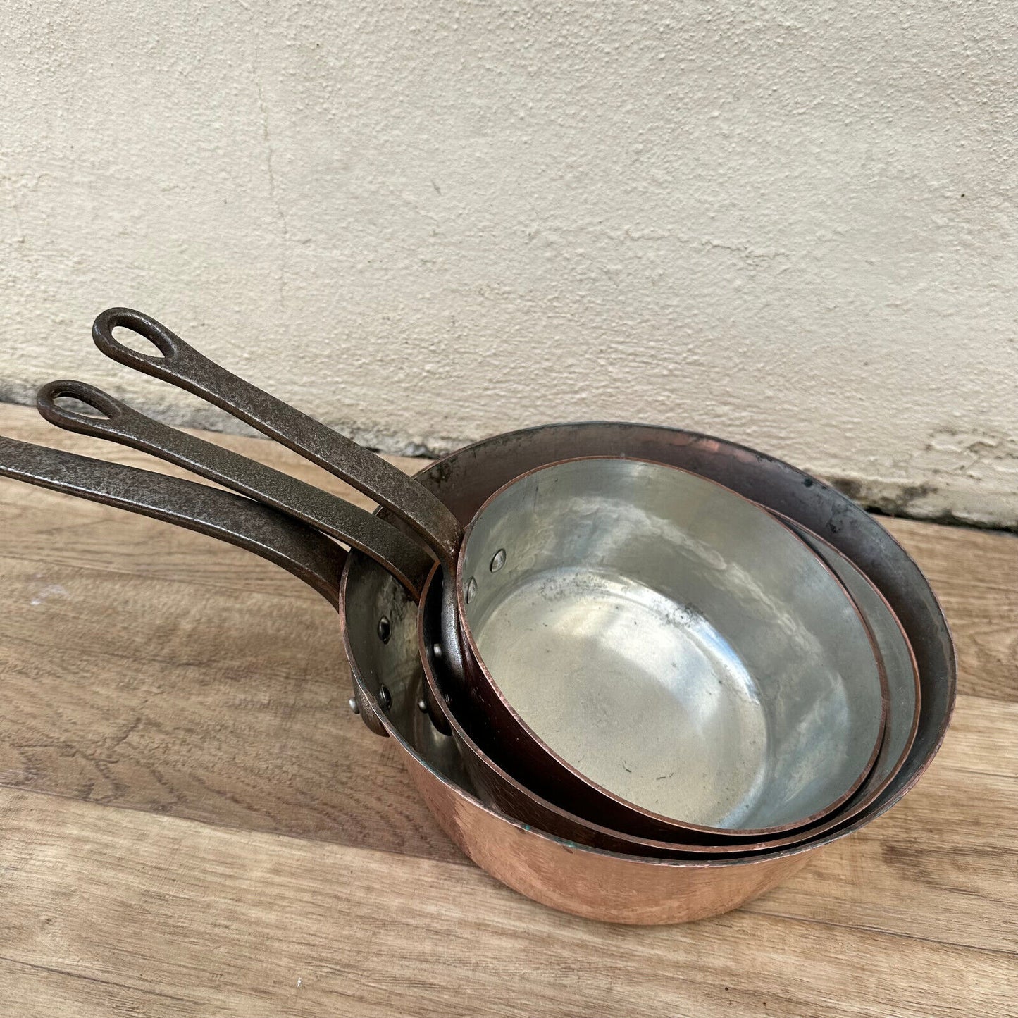 set of 3  hammered windsor French copper pans 4kg 2mm 12092415 - Fleamarketfrance