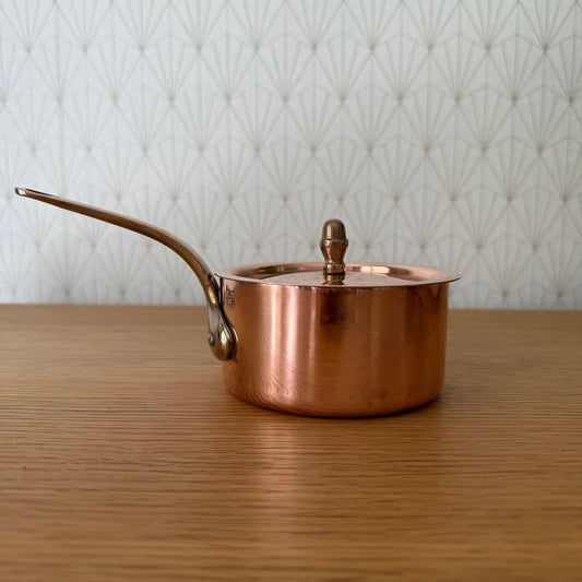 Vintage sauce pan Le Gourmet French COPPER lining with lid 2608259