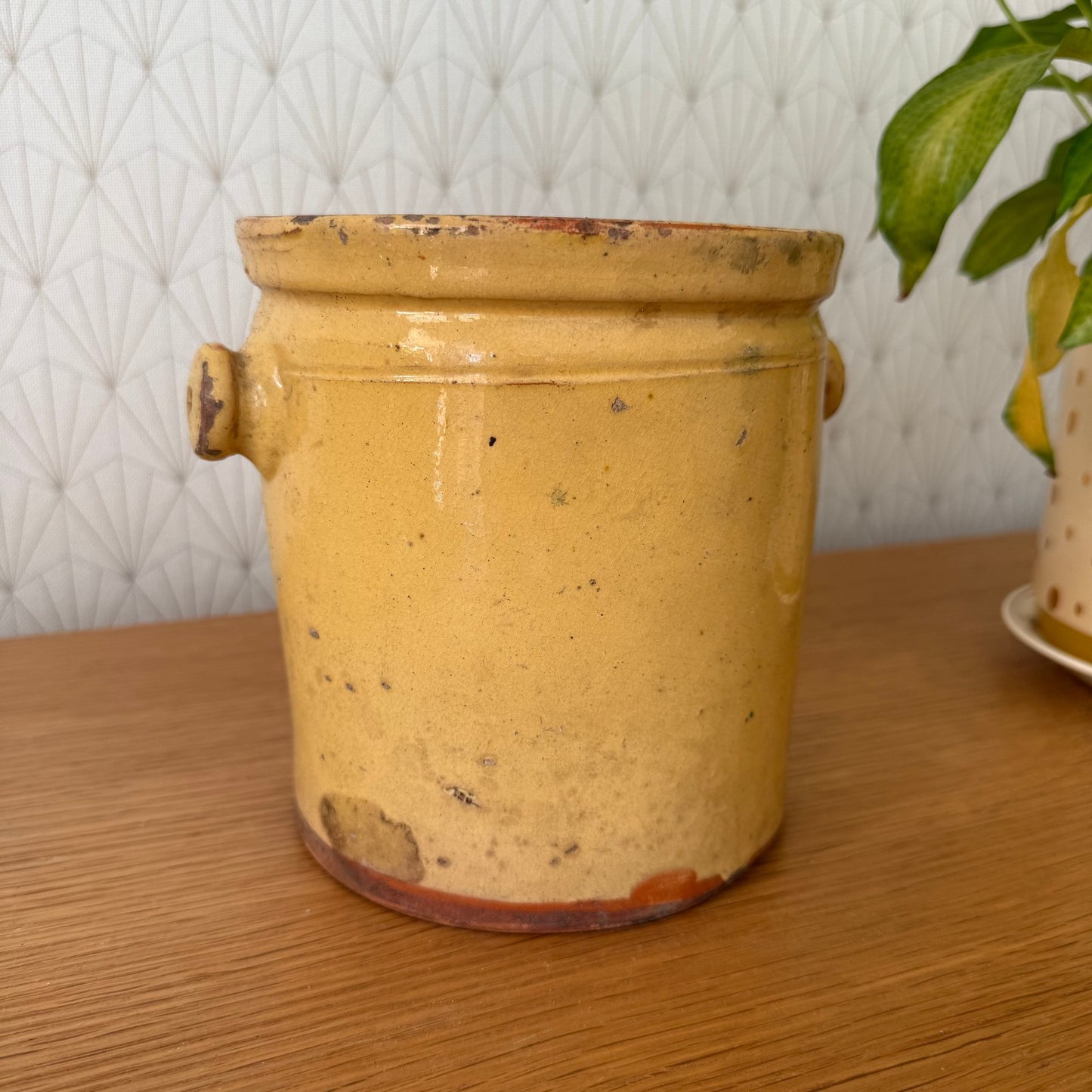 HANDMADE GLAZED YELLOW FRENCH CONFIT JAM POT STONEWARE 0108251