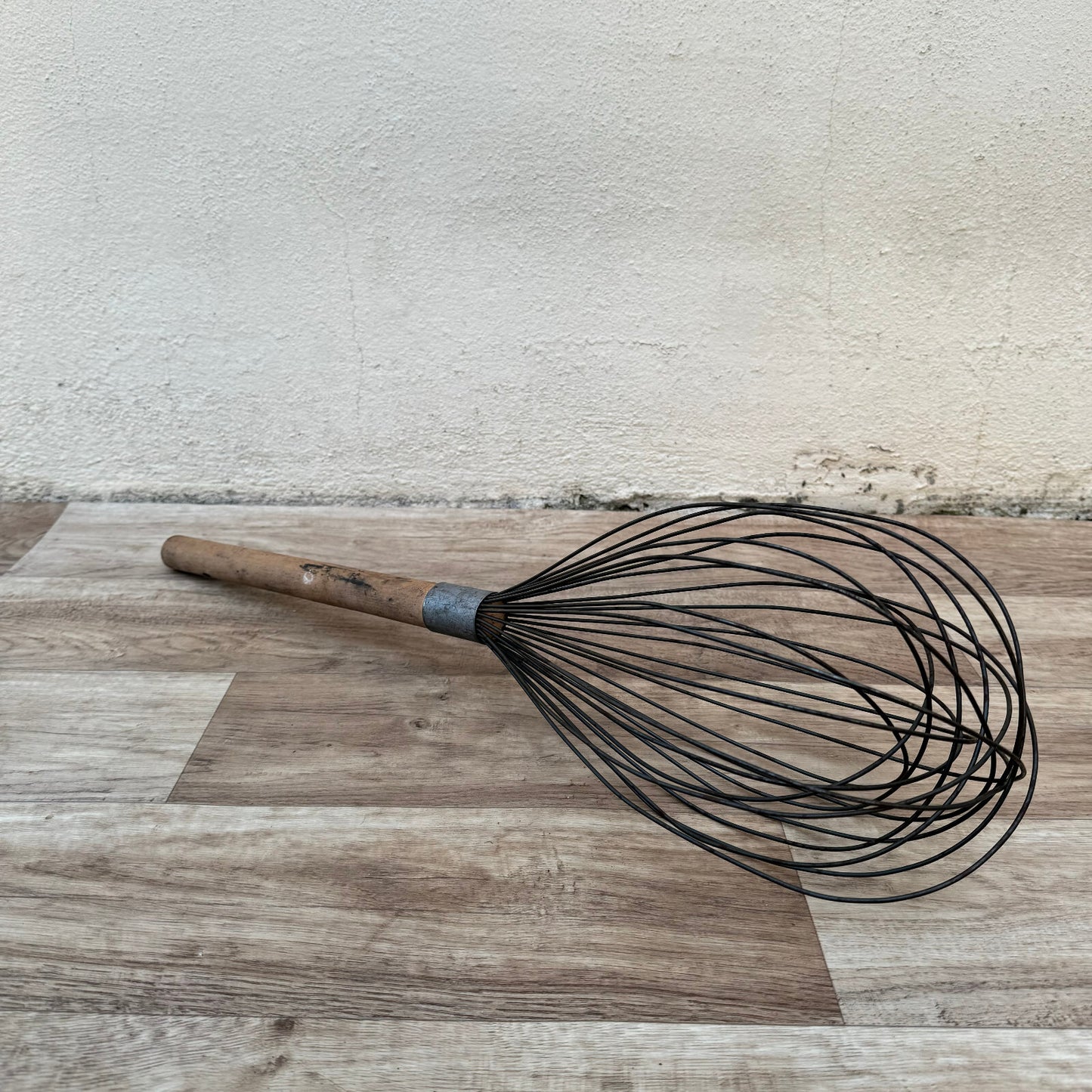Large French Wire Whisk 22" Wooden Handle Vintage Baker Kitchen Tool 2604244 Unbranded