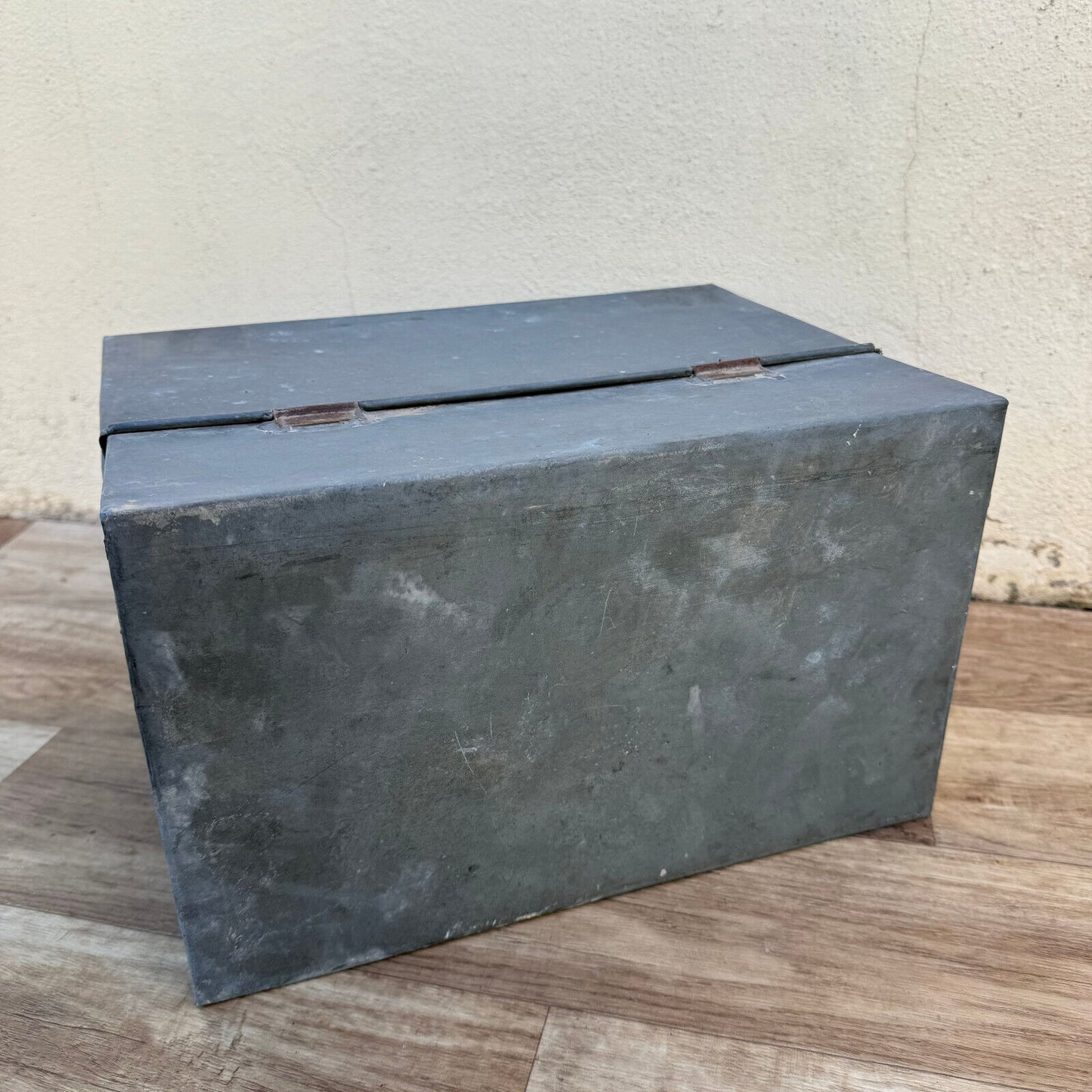 Vintage 1950's galvanized Metal Utility Storage Case Toolbox Tackle Box 1206243 - Fleamarketfrance