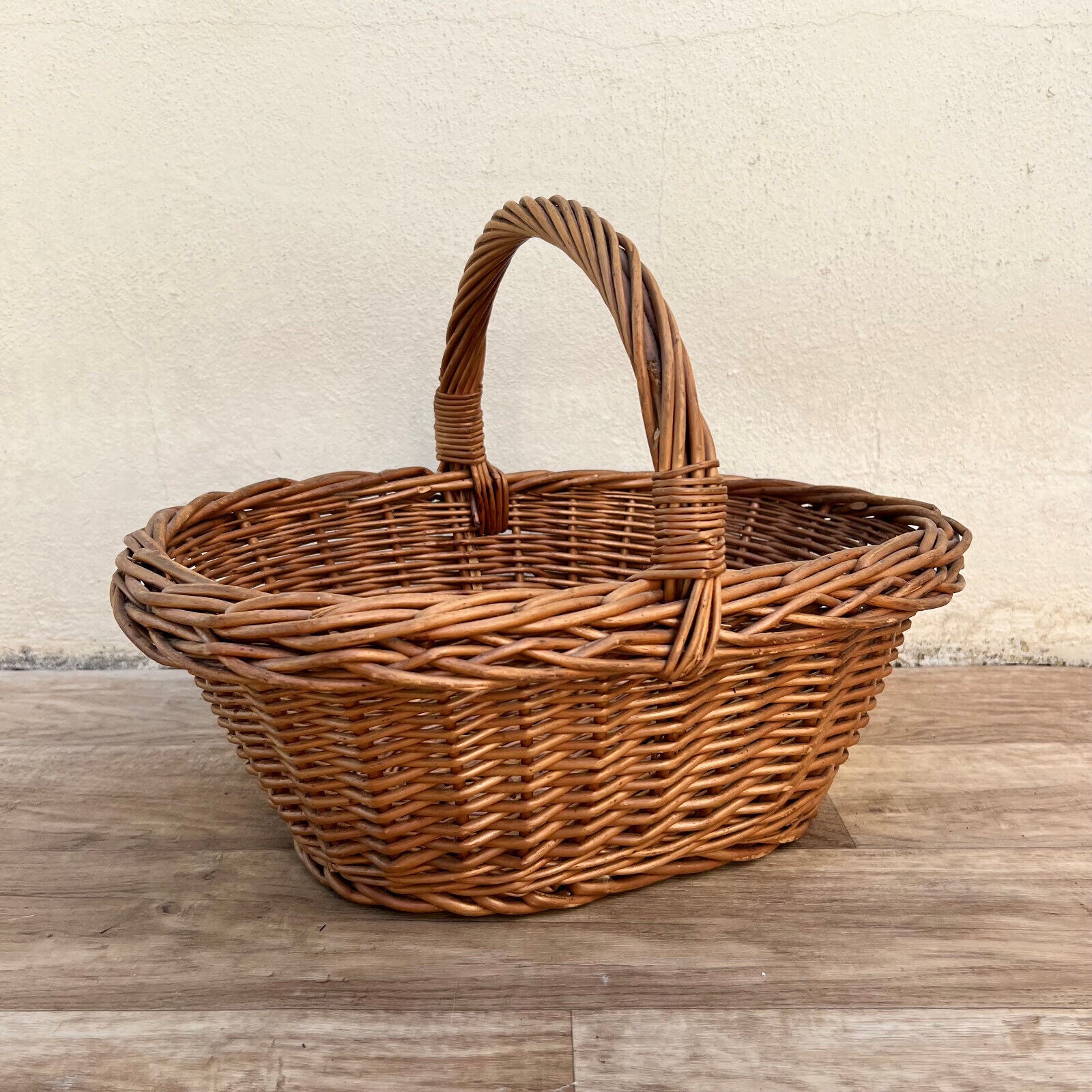 French Wicker Basket market fruits Chic Vintage Woven Rattan 1510228 - Fleamarketfrance